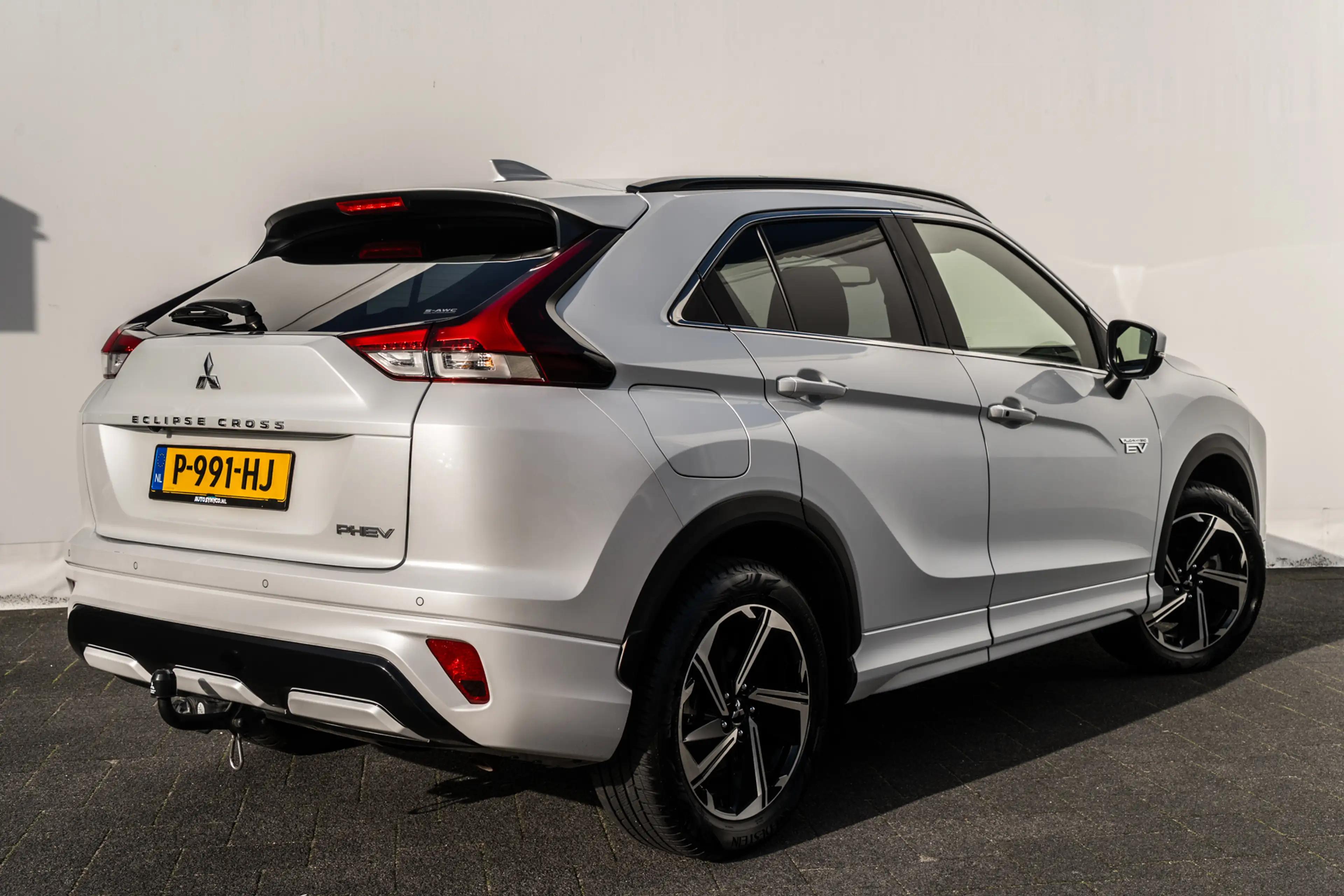 Mitsubishi Eclipse Cross 2.4 PHEV Executive | 99.6% SOH | Trekhaak | Camera — photo 7