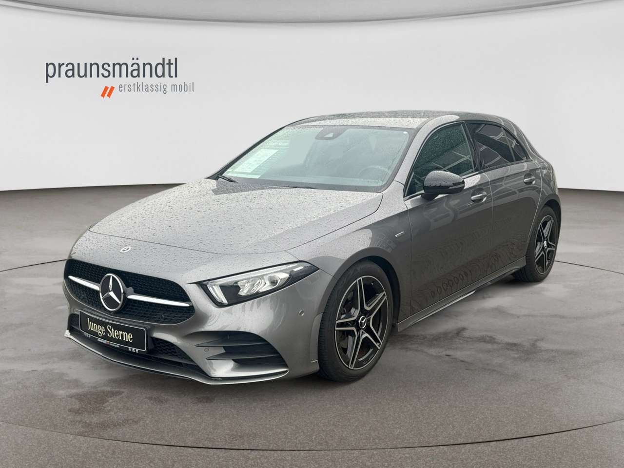 Mercedes-Benz A 200 2023 — AMG Edition Night DAB+LED-High+MBUX+Tempom