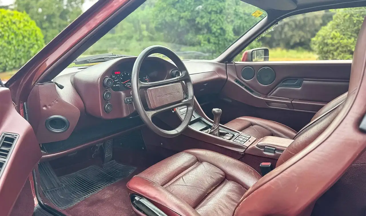 Porsche 928 4.7 S, foto 5