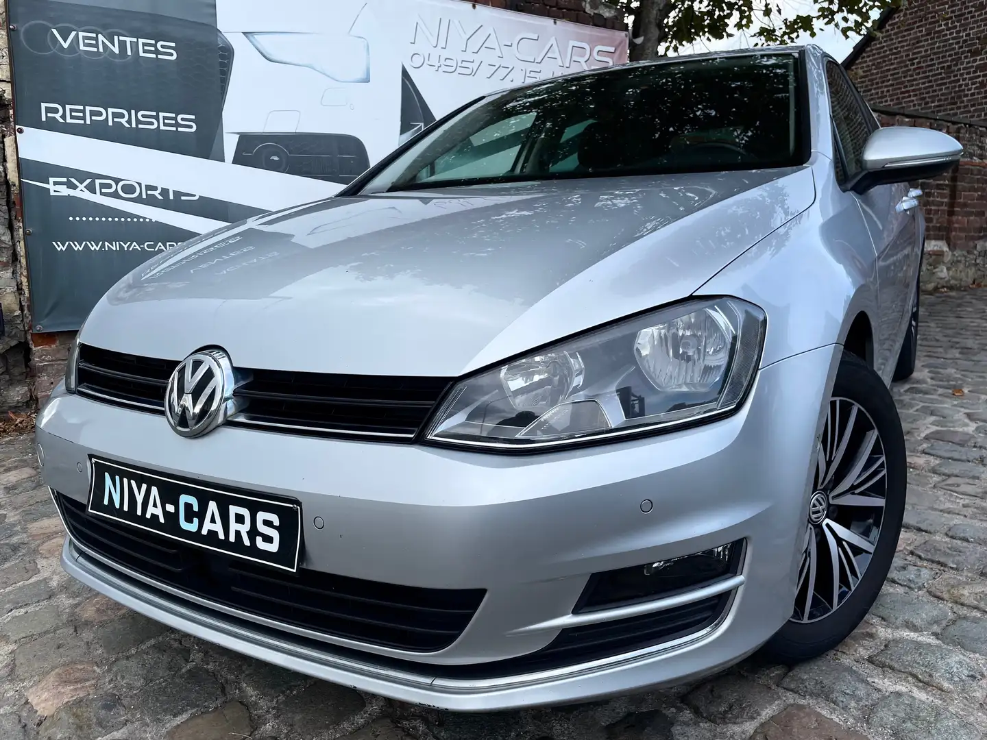 Volkswagen Golf Golf 1.2 TSI Allstar ** GARANTIE ** Grau - 1