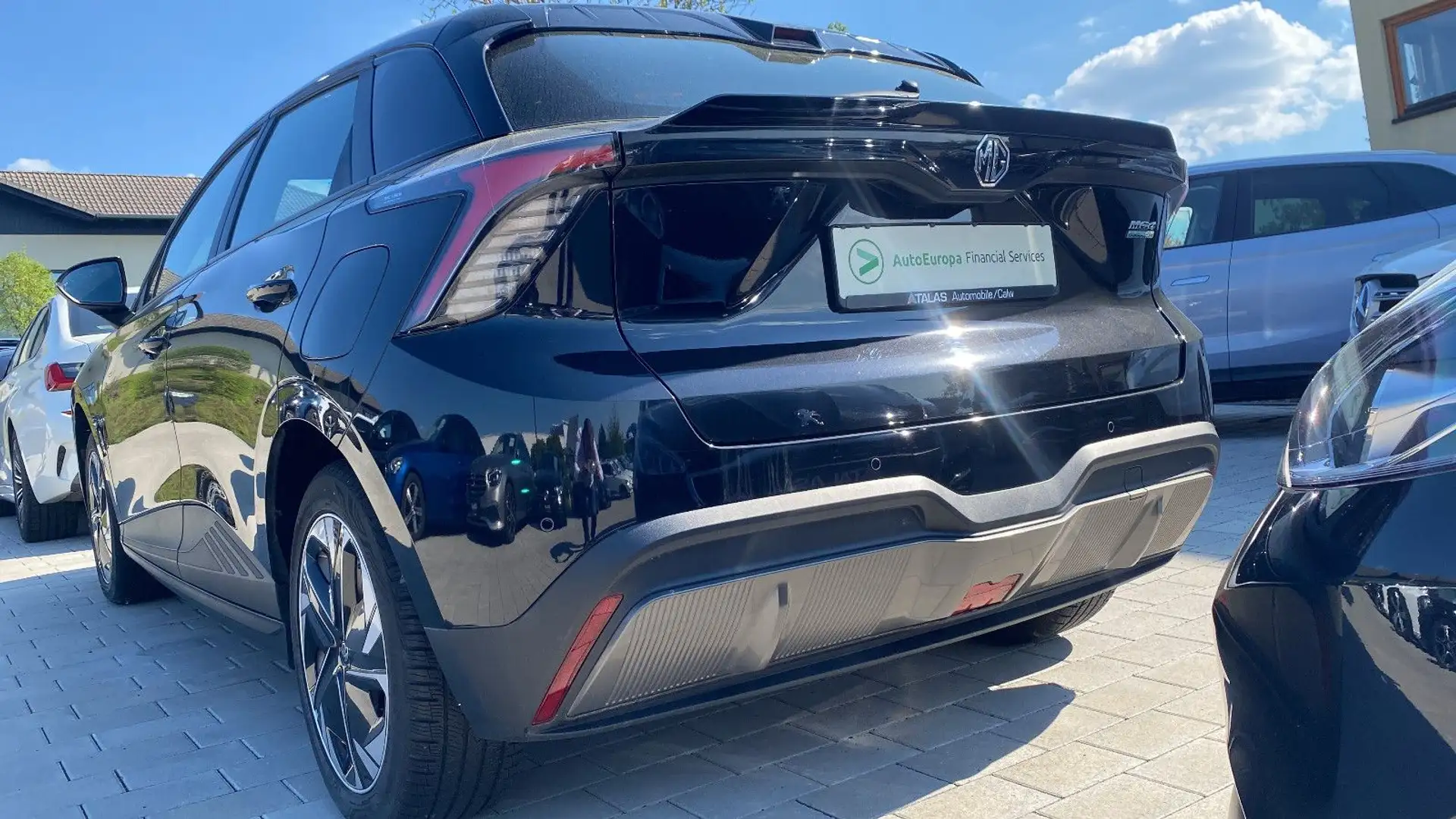 MG MG4 *erst.7800Km* Schwarz - 2
