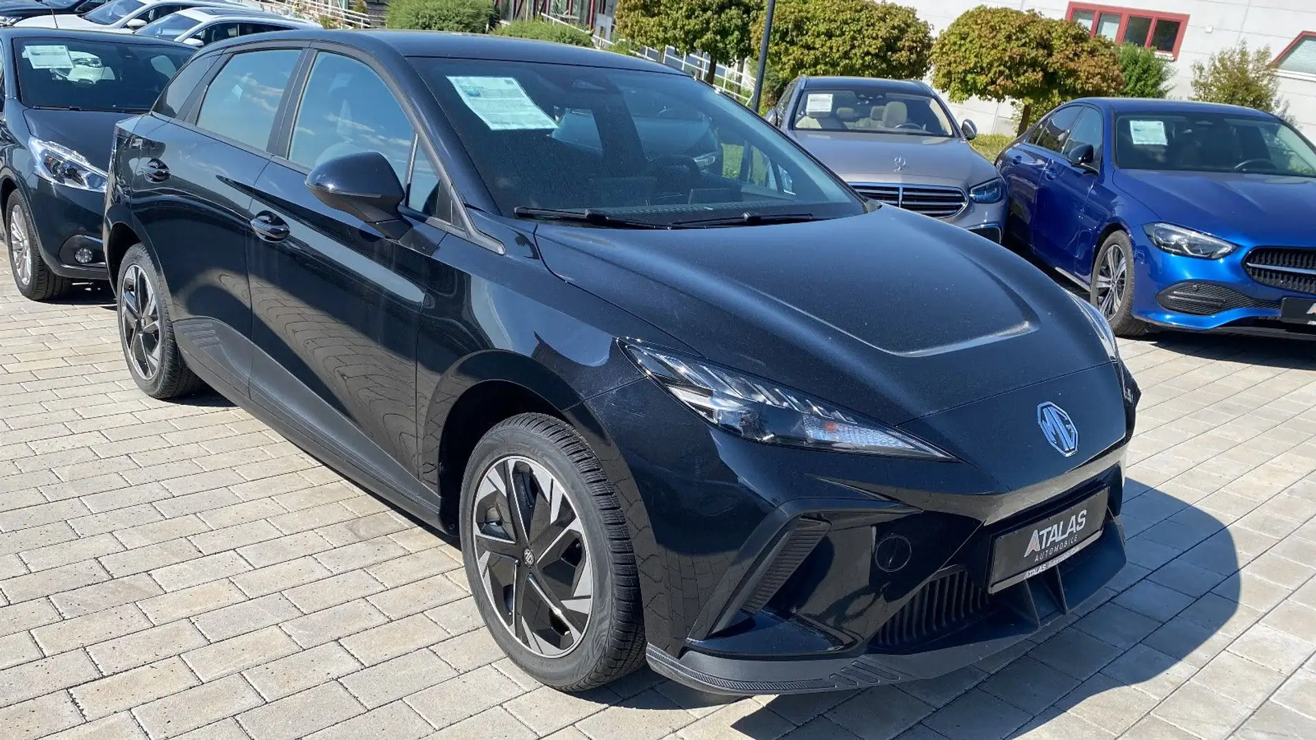 MG MG4 *erst.7800Km* Schwarz - 1