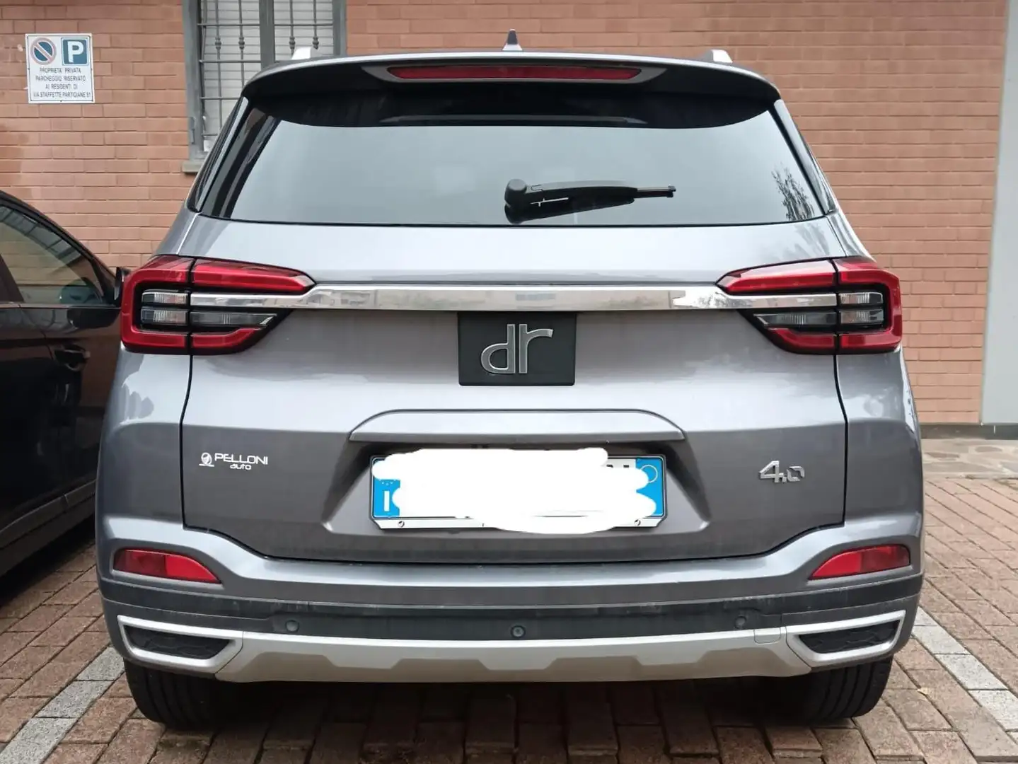 DR Automobiles DR4 DR 4.0 4.0 1.5 Gpl 114cv Grau - 2