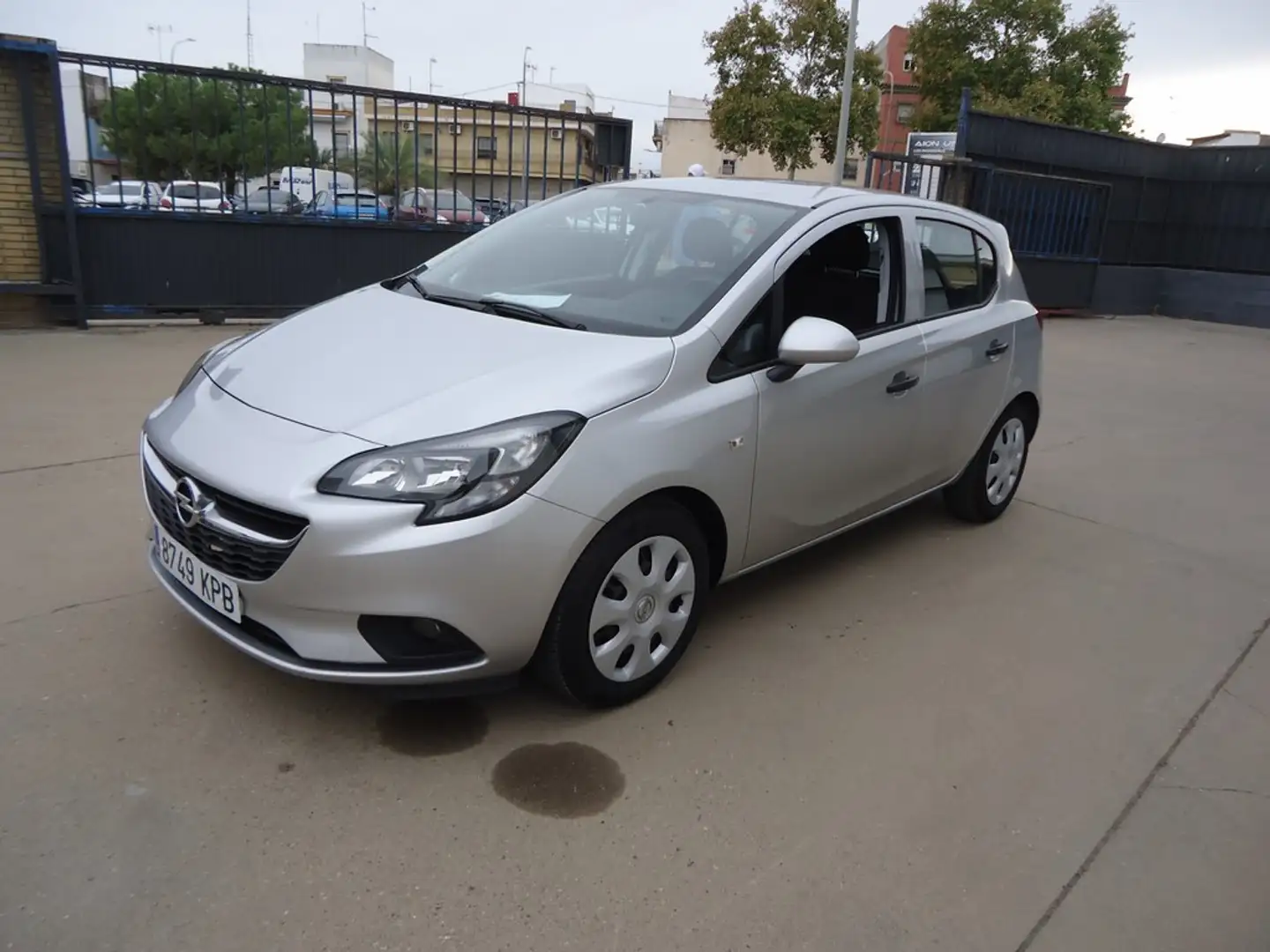 Opel Corsa 1.4 Expression Pro 90 Gris - 1