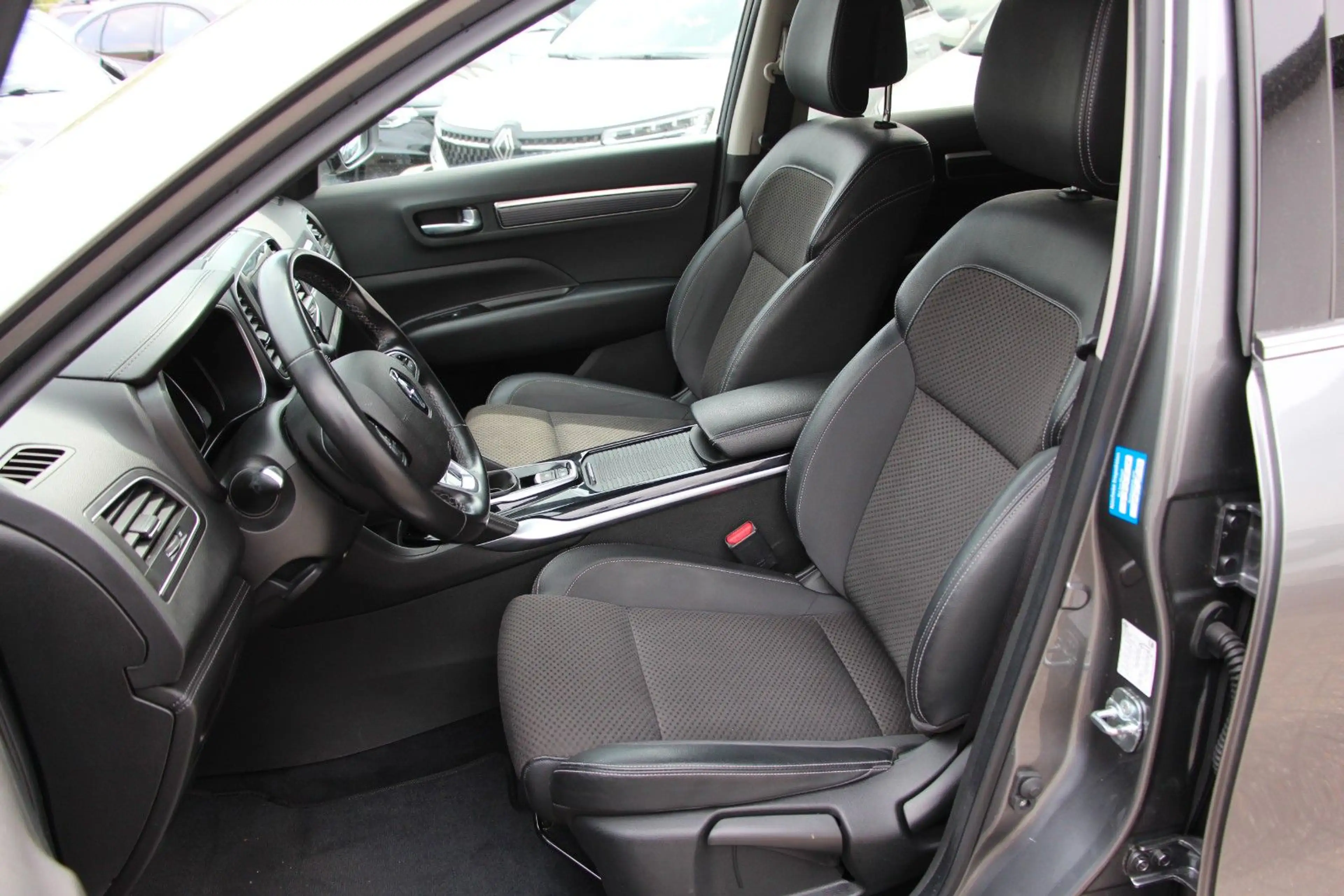 Renault Koleos BLUE dCi 185 X-tronic Intens/64911 — photo 11
