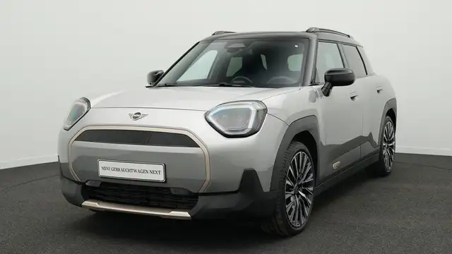 MINI Aceman Favoured Trim