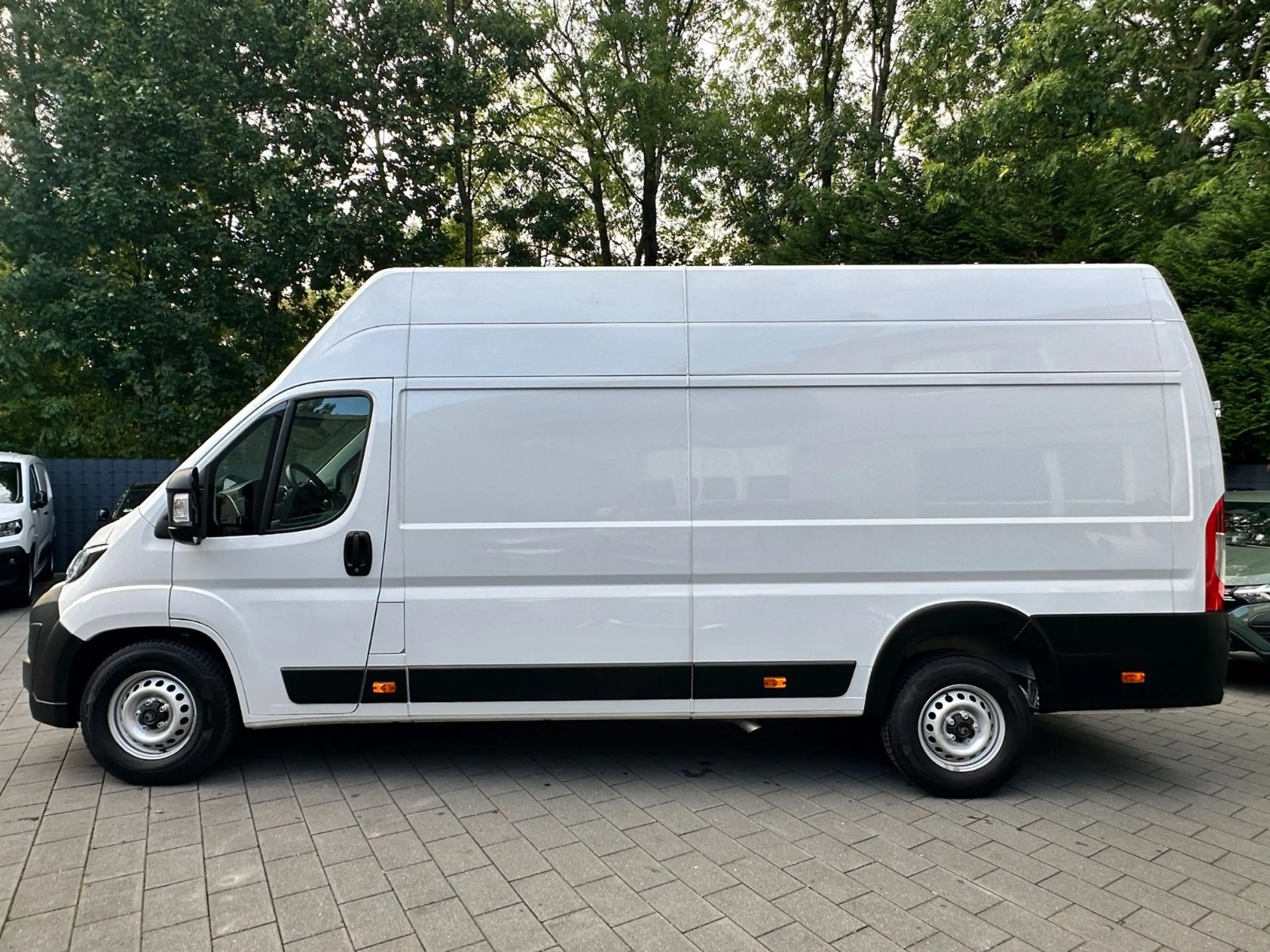 Citroen Jumper Kasten Grossraum 35 L4H3 Heavy BlueHDi 14 — photo 8