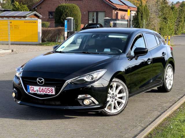 Mazda 3 2.2 Sports Line | HeadUp| KeylessGo| AHK| HU 04/27