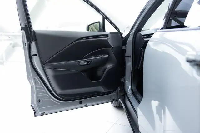 Lexus LBX view 12