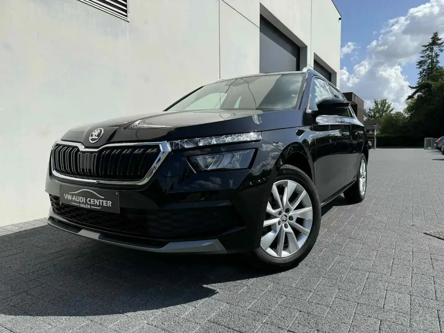 Skoda Kamiq CLEVER 1.0TSI 110PK Noir - 1