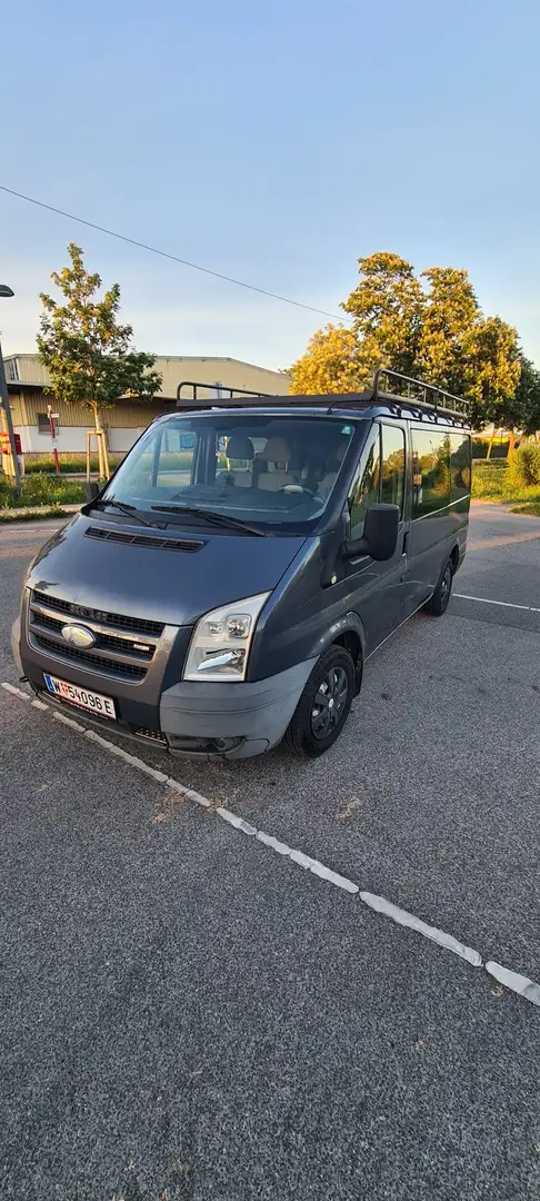 Ford Transit Grau - 1