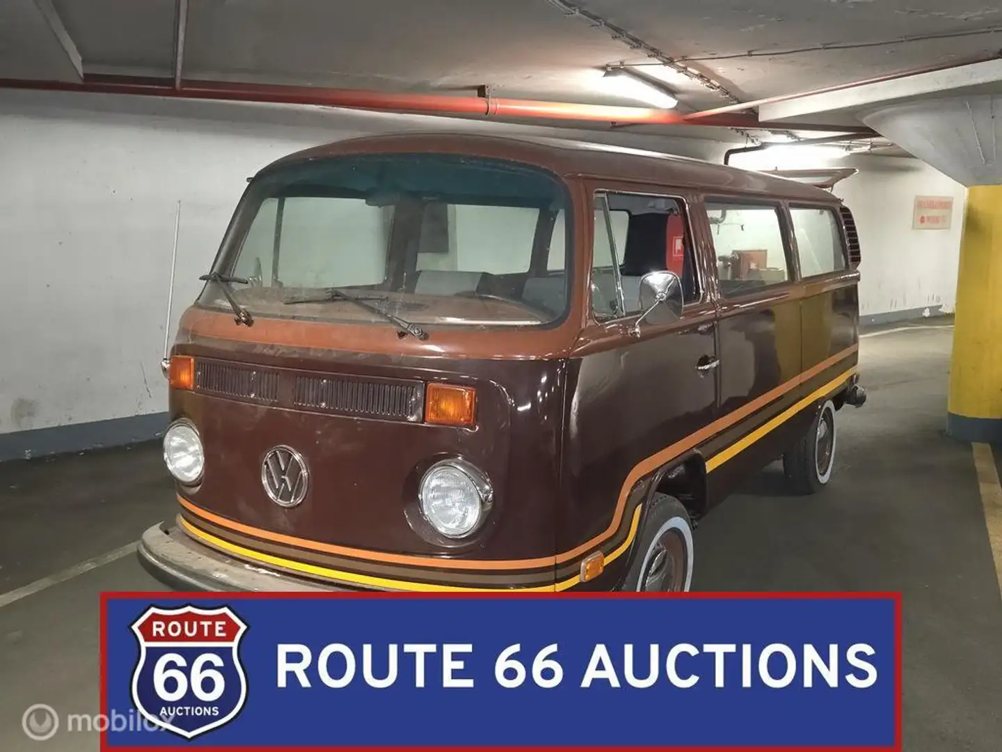 Volkswagen Bus T2 Champagne Edition | 1978 | Route 66 Auctions Negro - 1