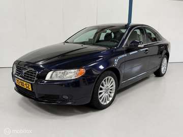 2.5 T Momentum NL-AUTO / LEER