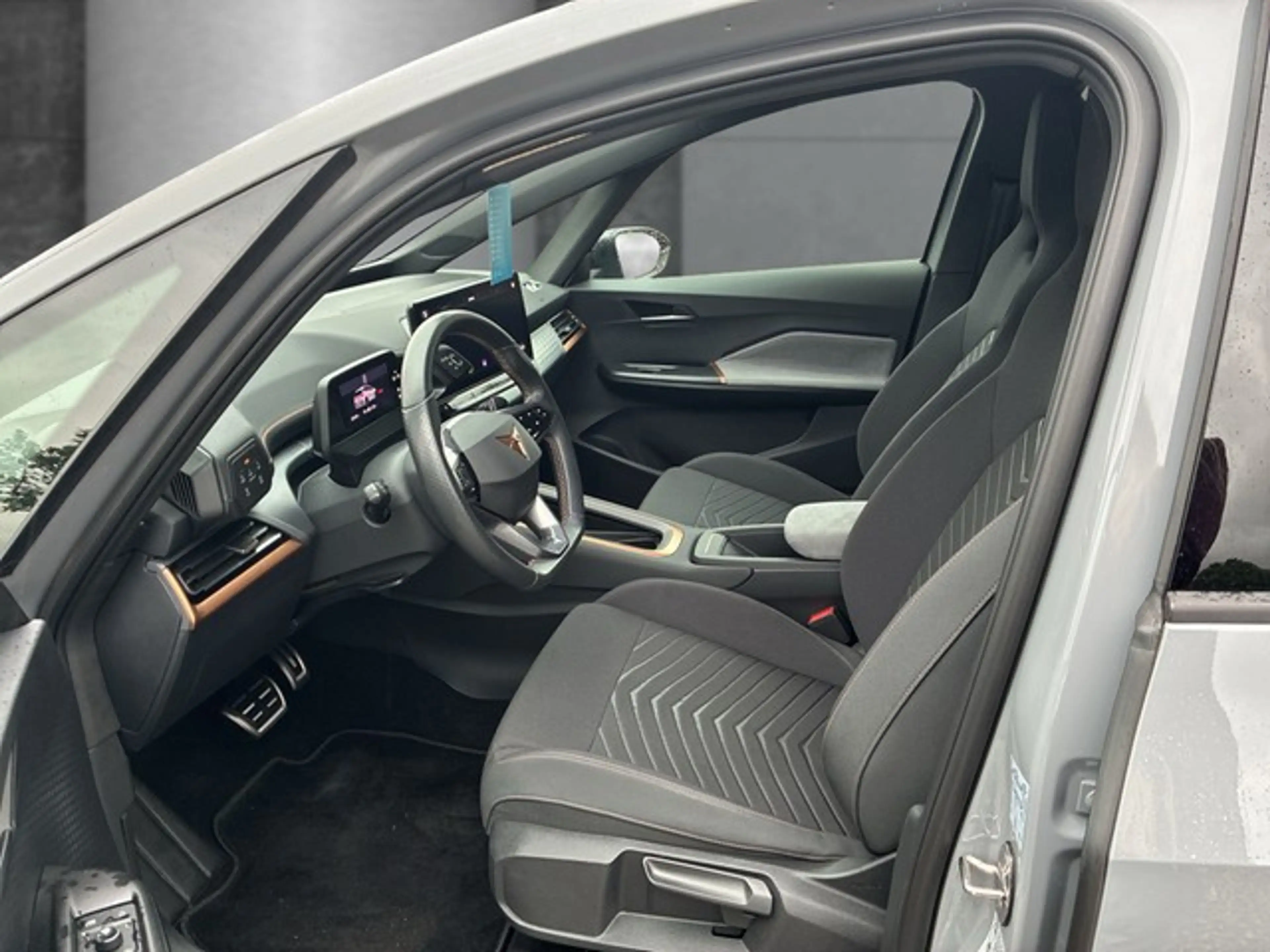 CUPRA Born electric 150KW 58KWH*LED*APP CONNECT*PDC* — photo 12