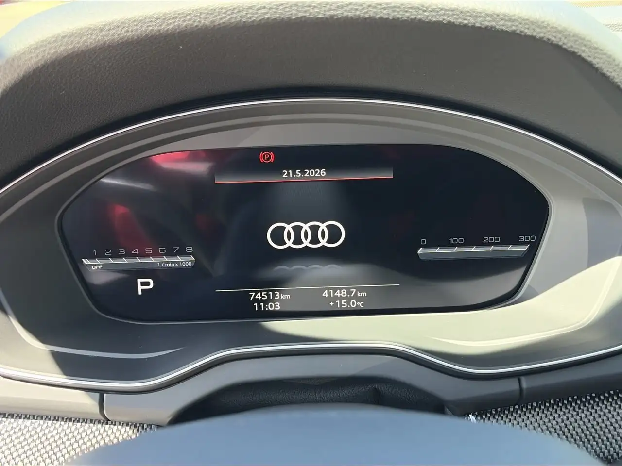 Audi SQ5 снимка Audi SQ5