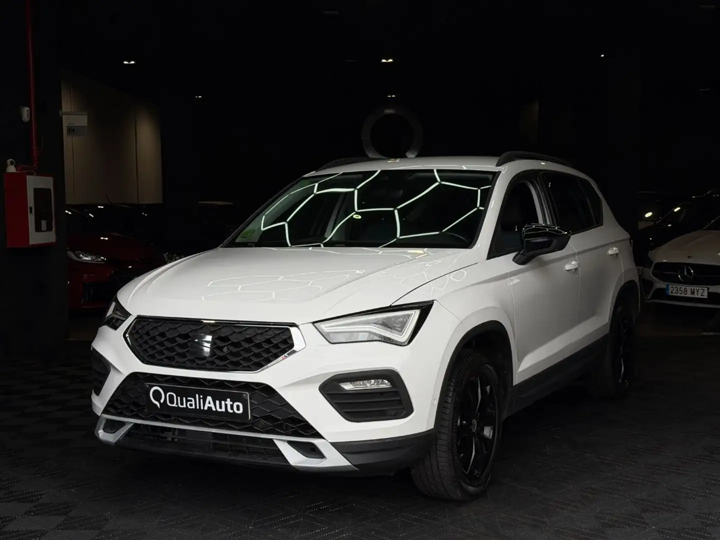 SEAT Ateca 1.5 EcoTSI S&S X-Perience Gris - 2