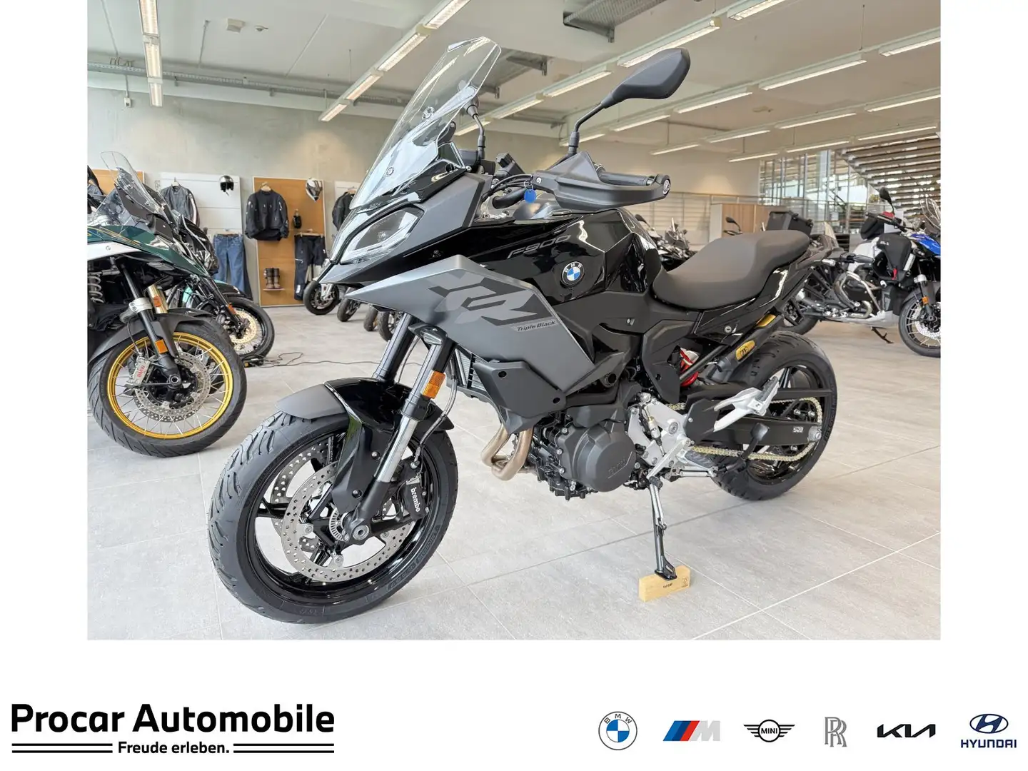 BMW F 900 XR 2 Pakete Schwarz - 1