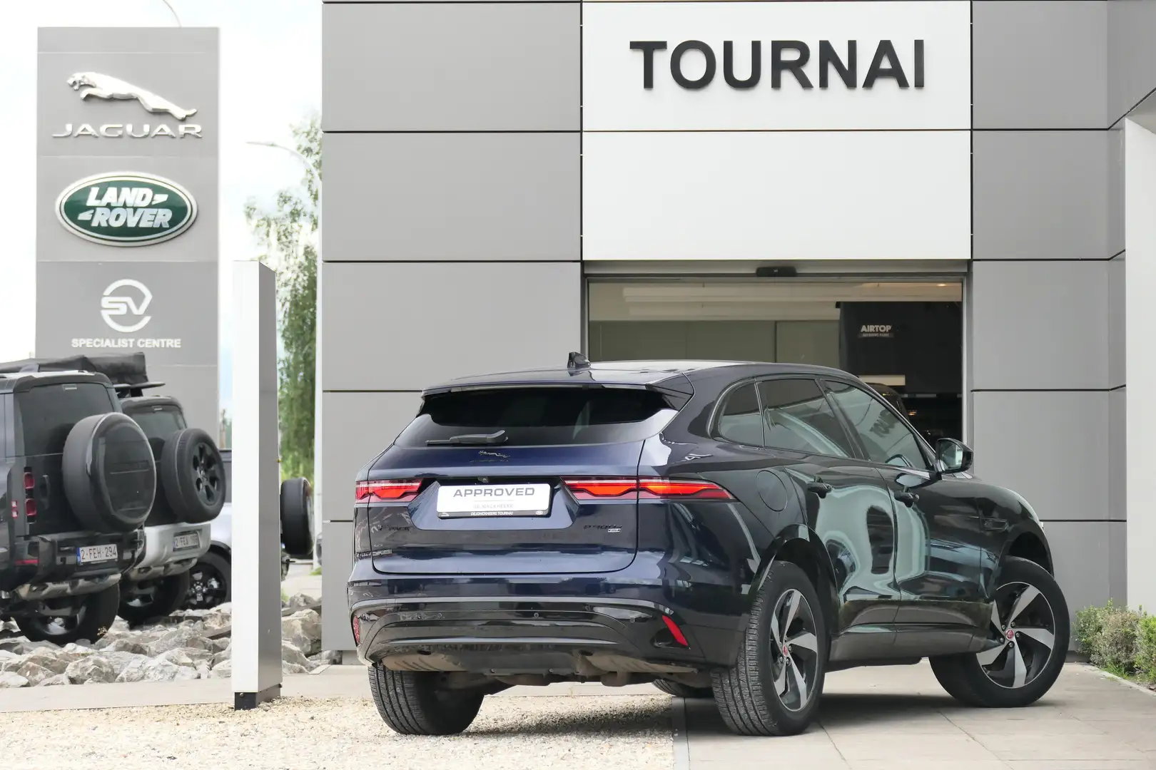 Jaguar F-Pace P400e S AWD Auto. 23MY Bleu - 2