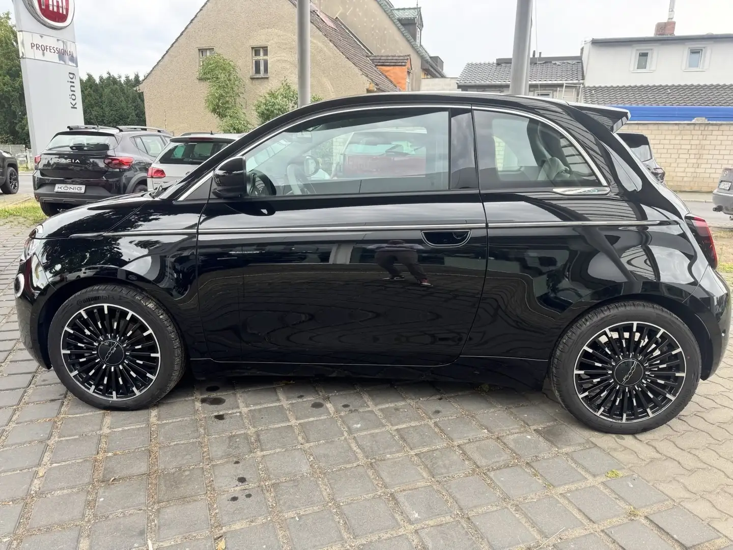 Fiat 500e La Prima by Bocelli Schwarz - 2