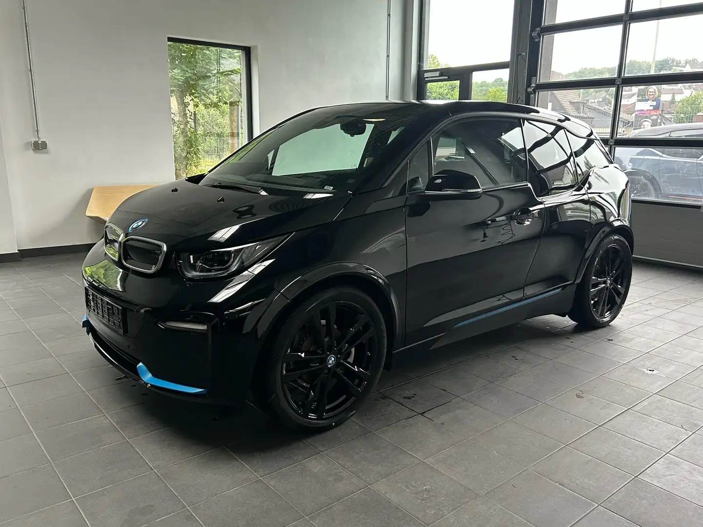 BMW i3 i3 i3s (120 Ah) Komplettausstattung Schwarz - 1