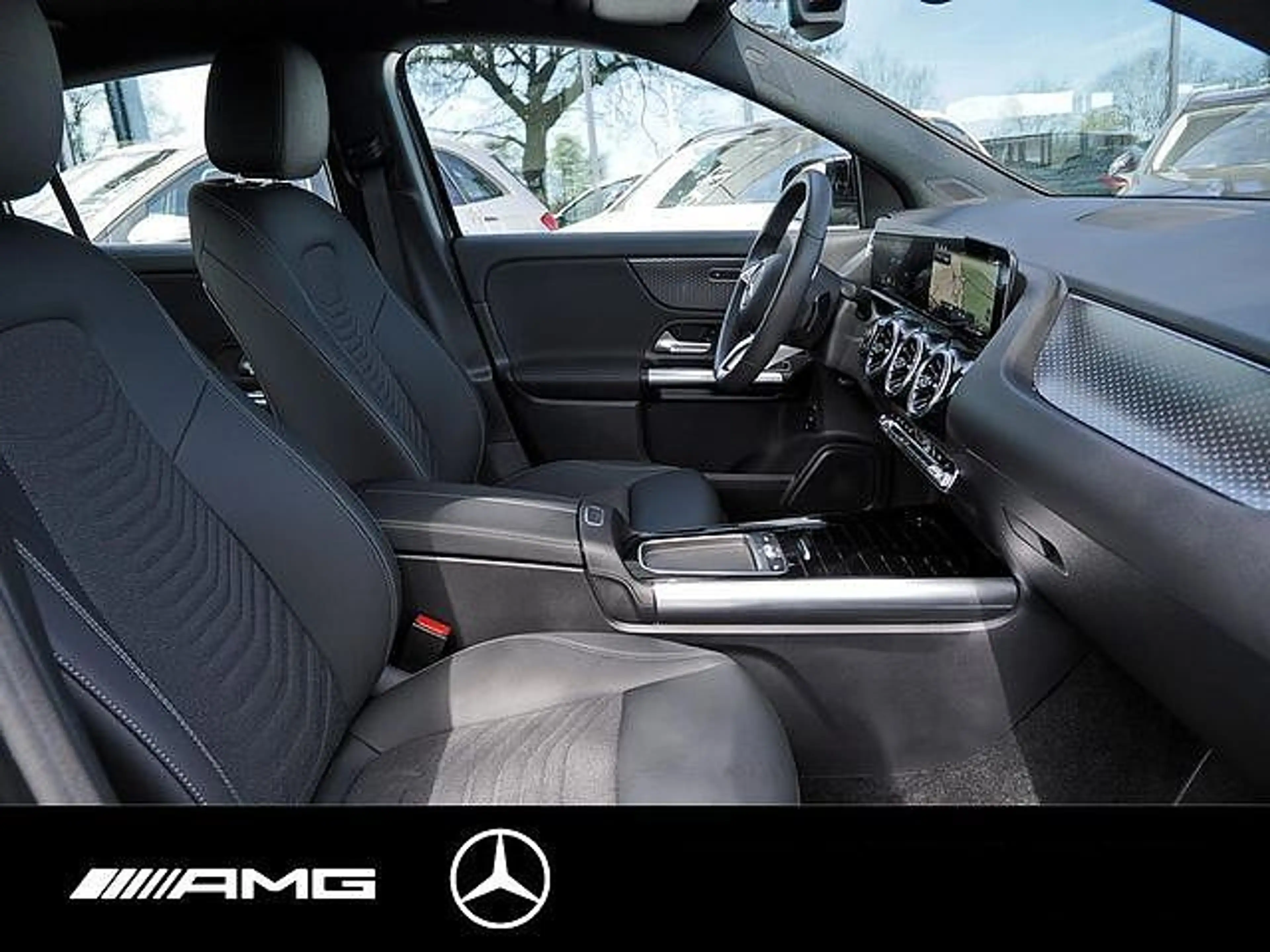 Mercedes-Benz GLA 200 7G-DCT Progressive Advanced — photo 8
