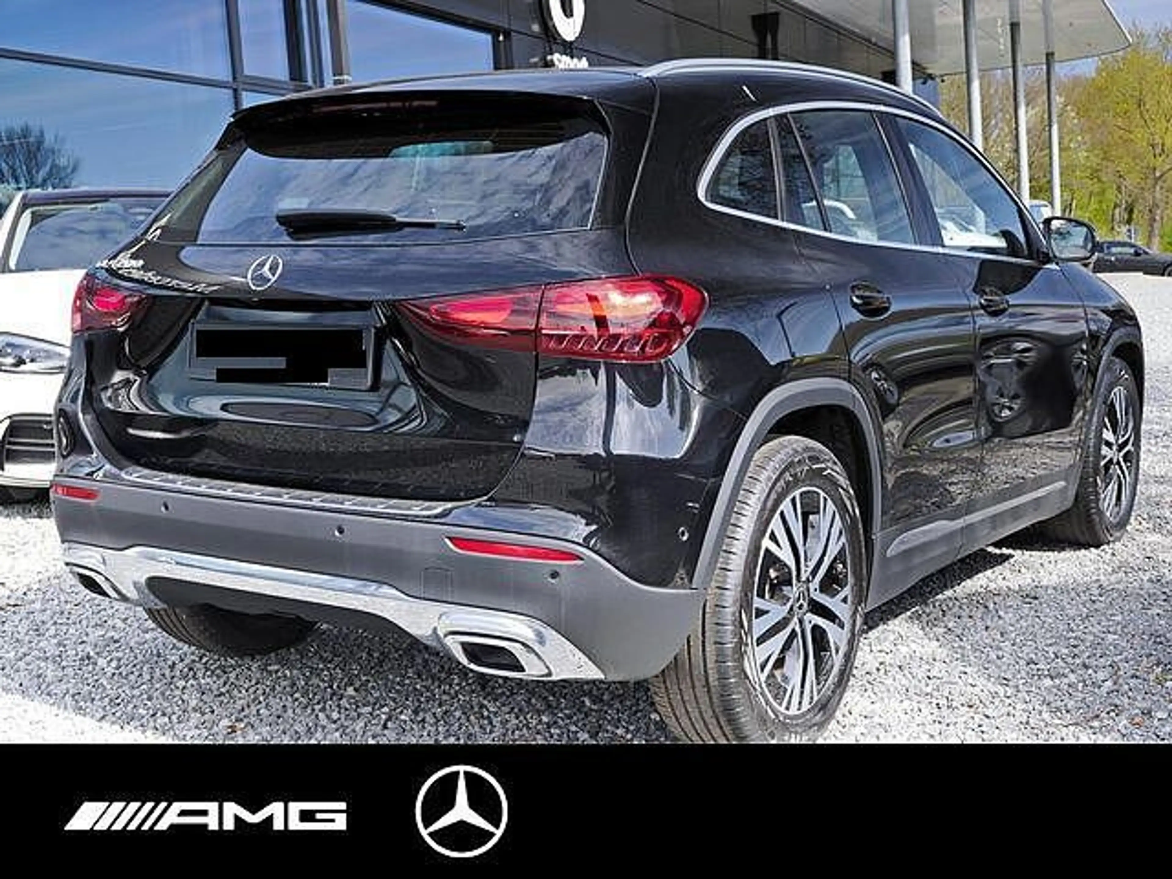 Mercedes-Benz GLA 200 7G-DCT Progressive Advanced — photo 2