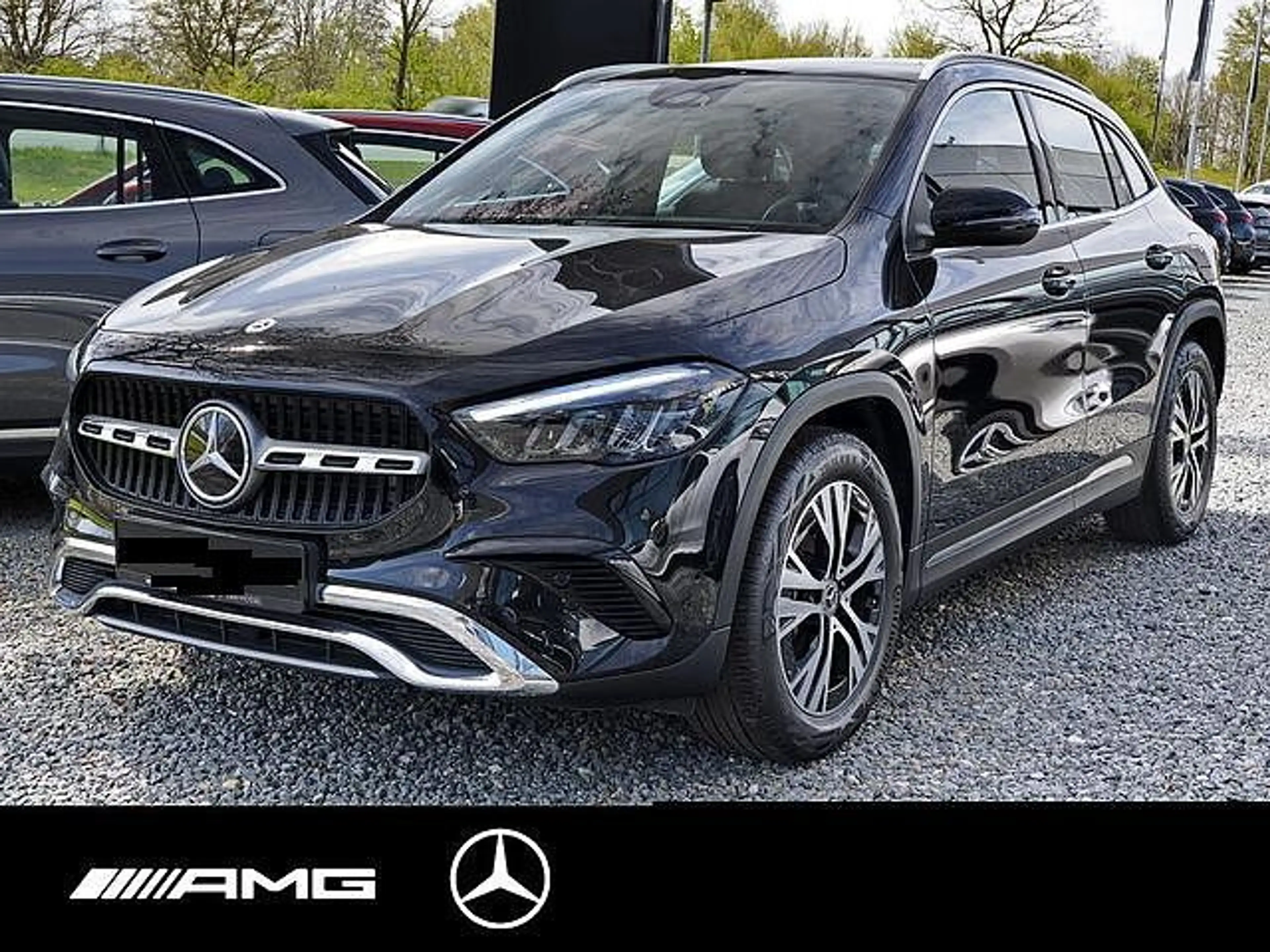 Mercedes-Benz GLA 200 7G-DCT Progressive Advanced