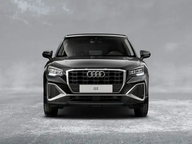 Audi Q2 view 3
