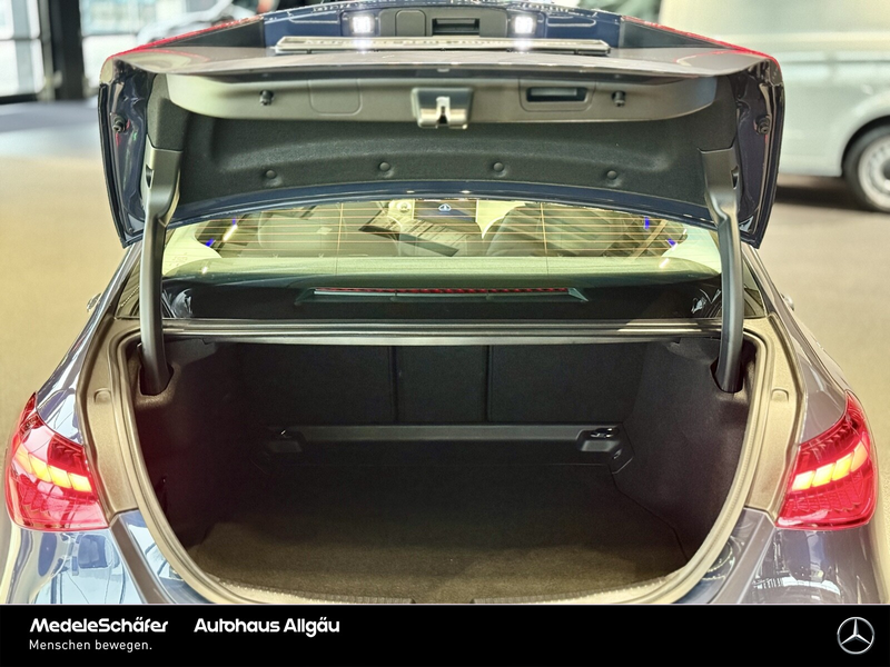 Mercedes-Benz C 180 C 180 Avantgarde Vorr.-Distron Kam LED Totwin Park — photo 11