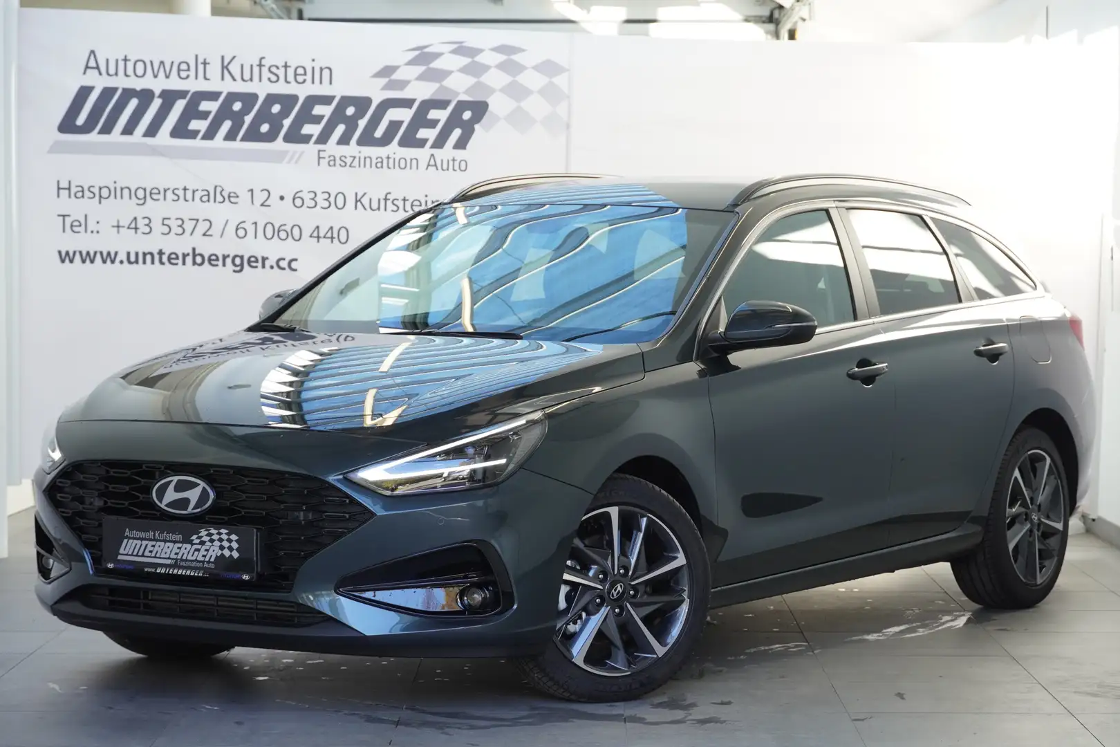 Hyundai i30 Kombi 1.0 T-GDI Grün - 1