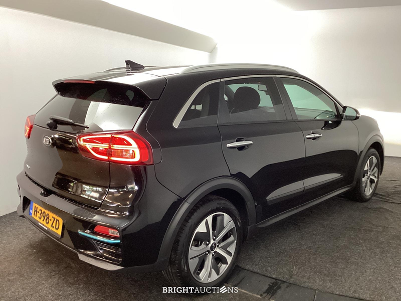 Kia e-Niro ExecutiveLine 64 kWh — photo 5