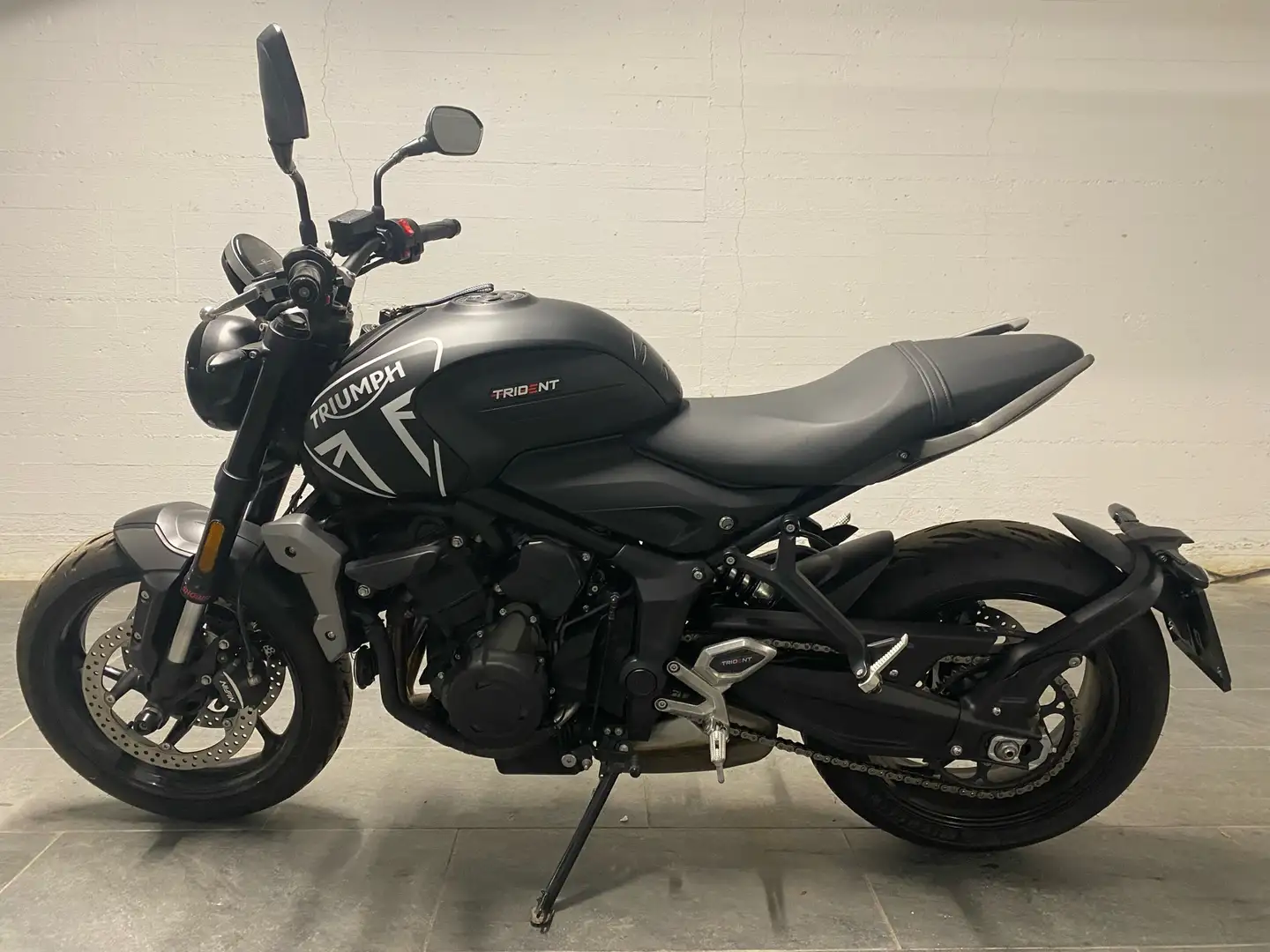 Triumph Trident 660 - 2