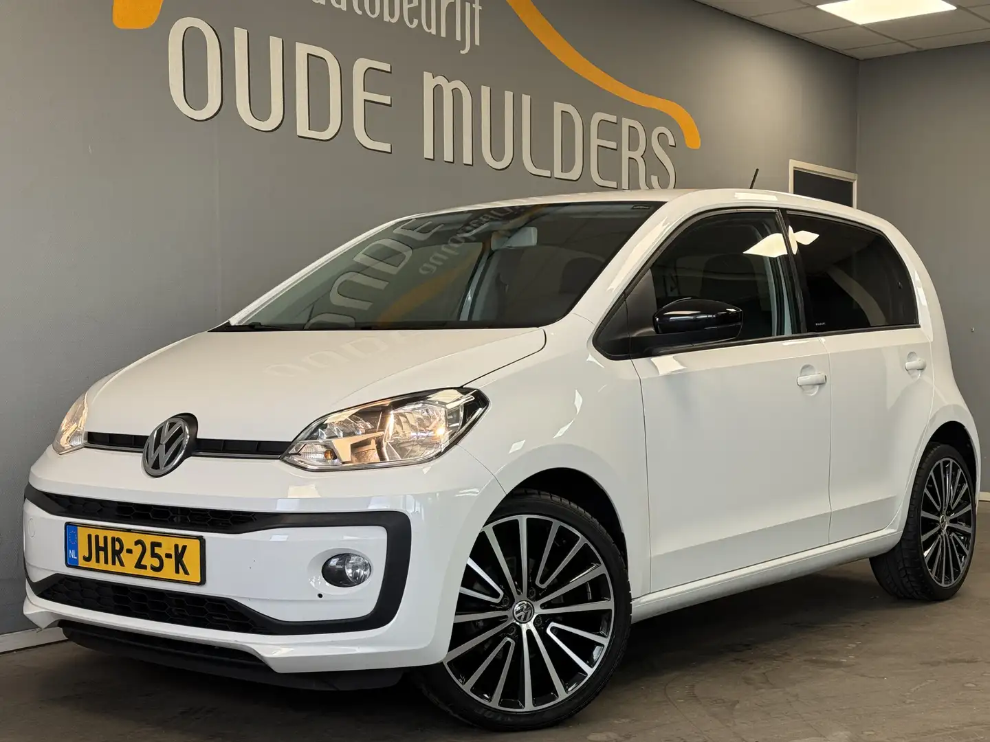Volkswagen up! 1.0 Stoelverwarming/Cruise/Parkeersensoren Blanc - 1