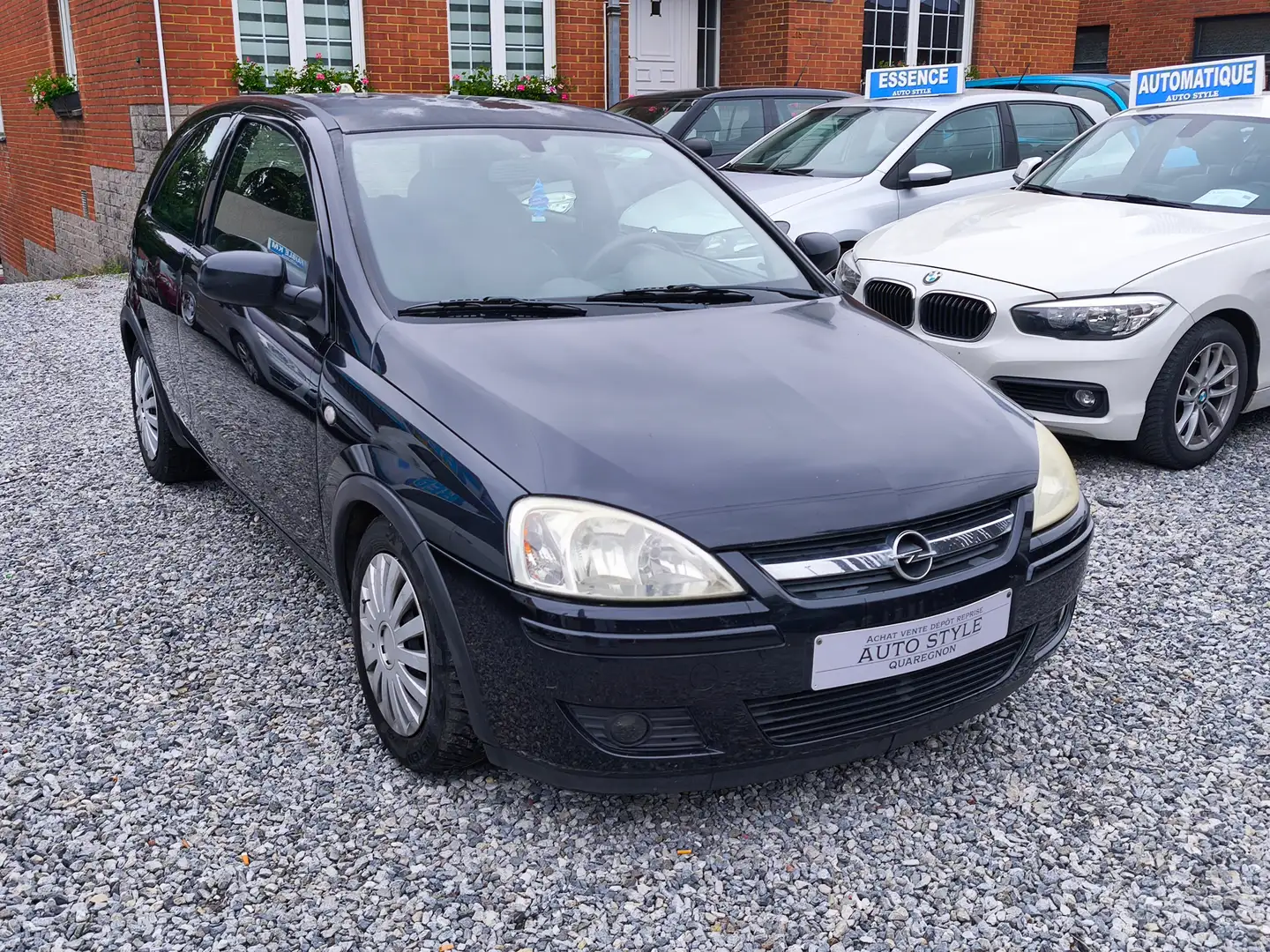 Opel Corsa 1.3 DT CDTi Zwart - 1