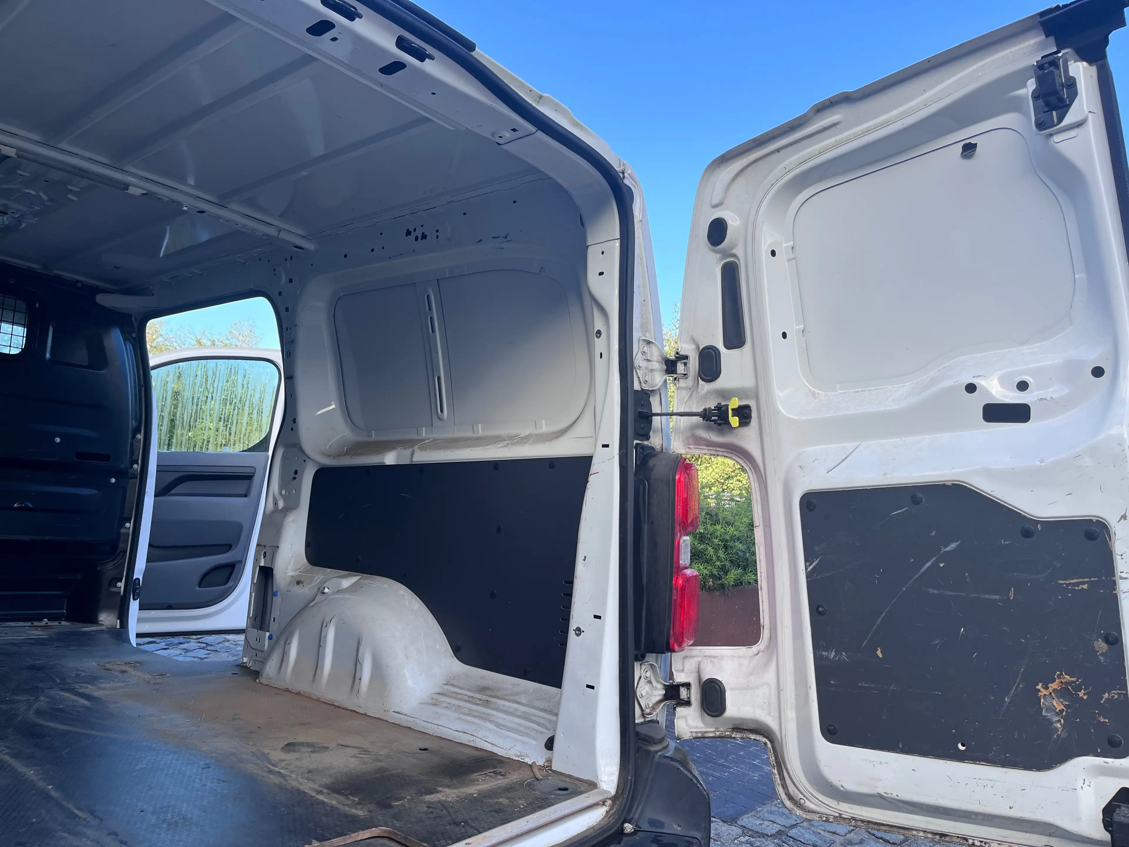 Peugeot Expert L3 LONG CHÂSSIS PREMIUM — photo 15