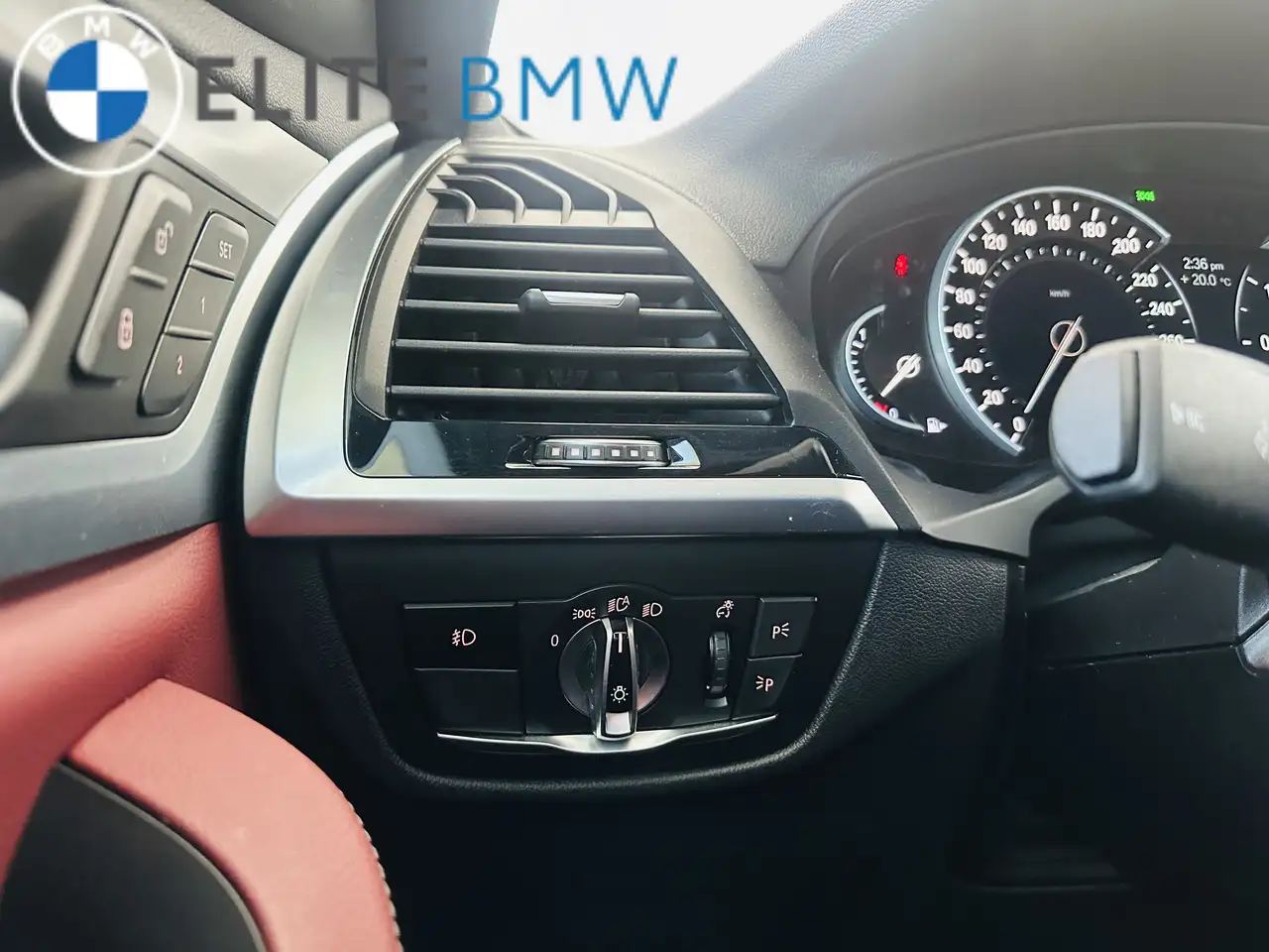 BMW X4 снимка BMW X4