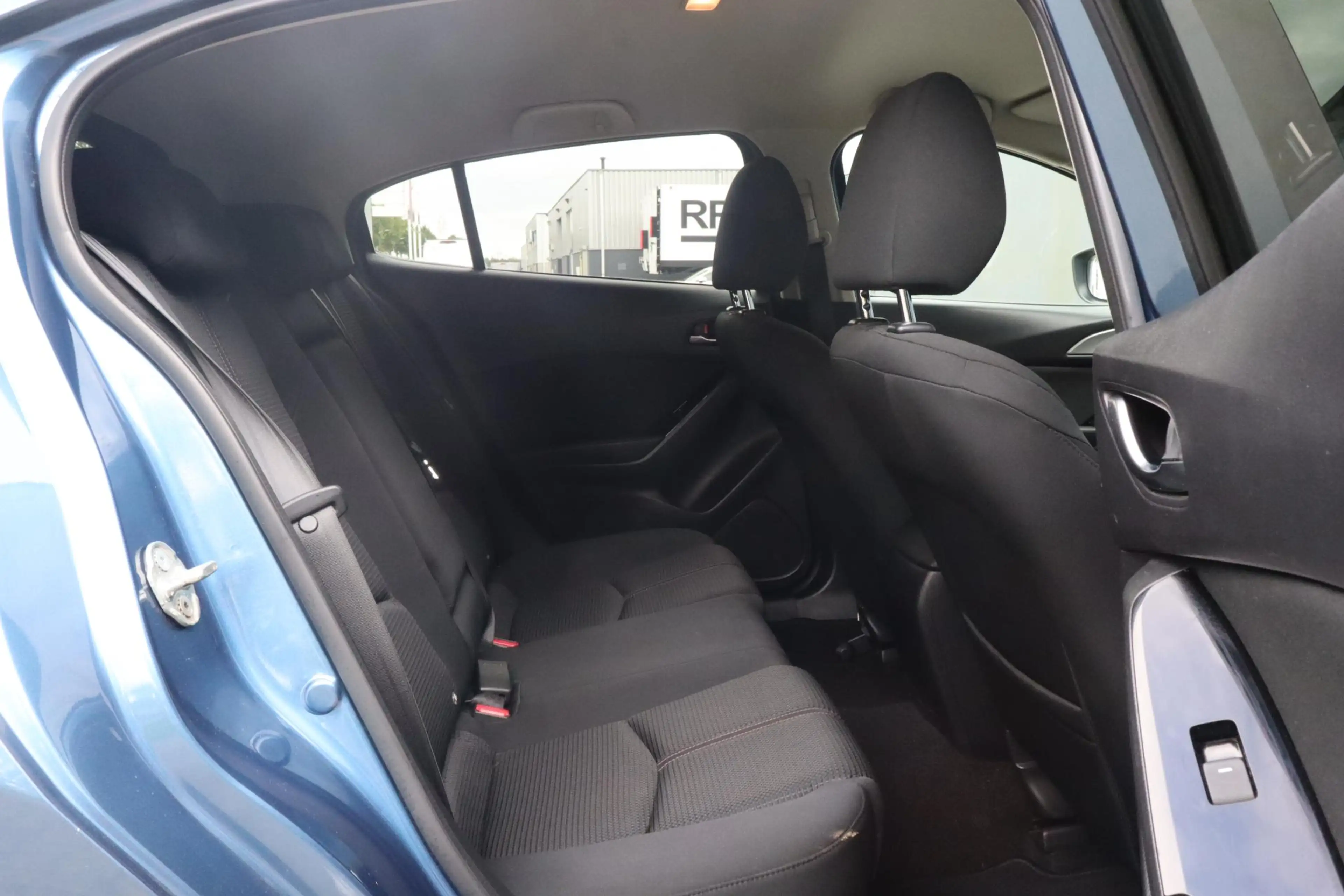 Mazda 3 2.0 SkyActiv-G 120 TS+ | Navigatie | Stoel-stuur v — photo 21