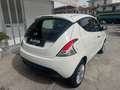 Lancia Ypsilon Ypsilon  0.9 t.air ecochic metano 80cv Weiß - thumbnail 2