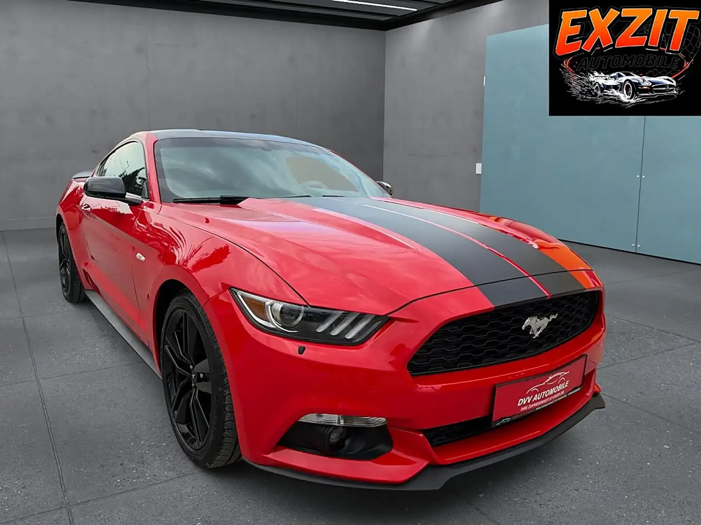 Ford Mustang 3.7 EcoBoost Aut. Rot - 1