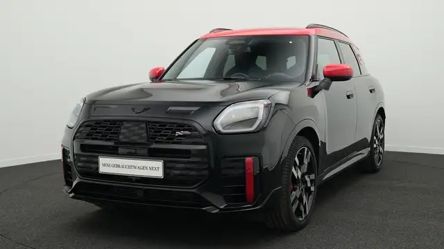 MINI JCW Countryman All4 John Cooper Works Trim