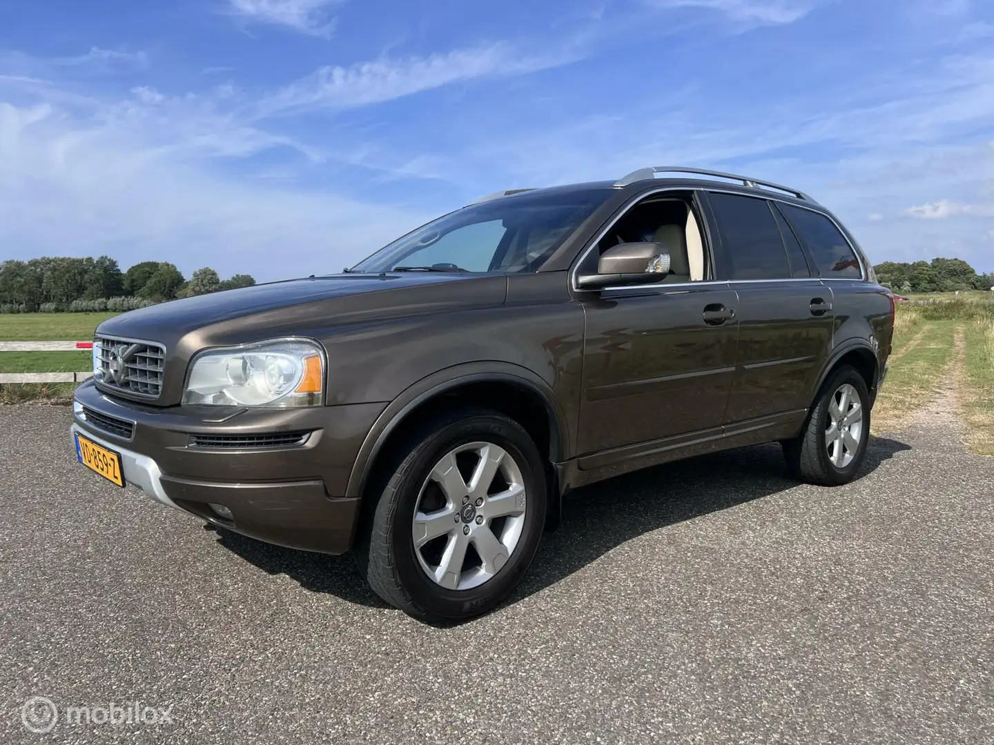 Volvo XC90 2.4 D5 Executive grijs kenteken euro 5 siva - 1