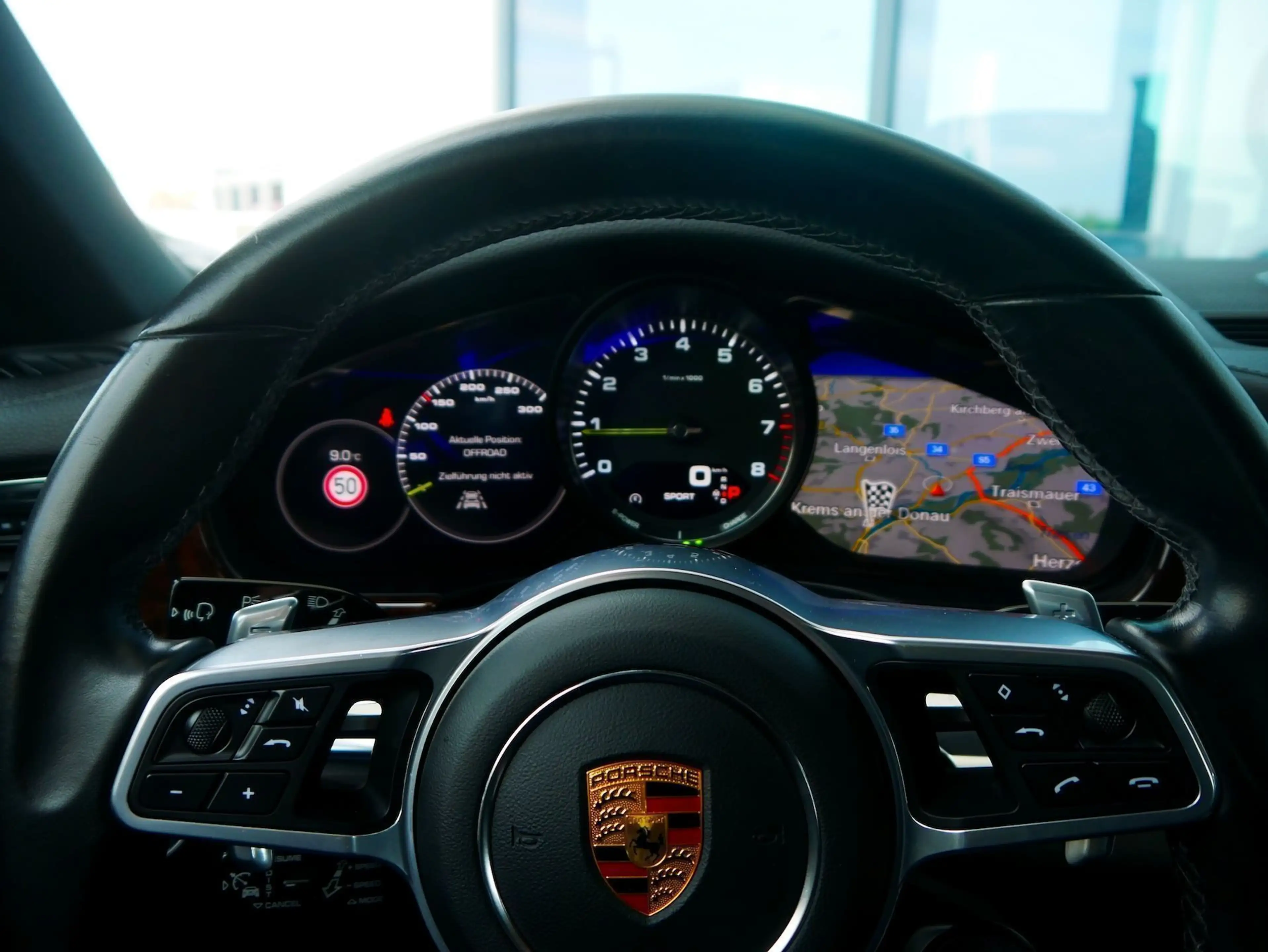 Porsche Panamera 2.9 4 E-Hybrid *Sport Chrono - Massage Sitze* — photo 13