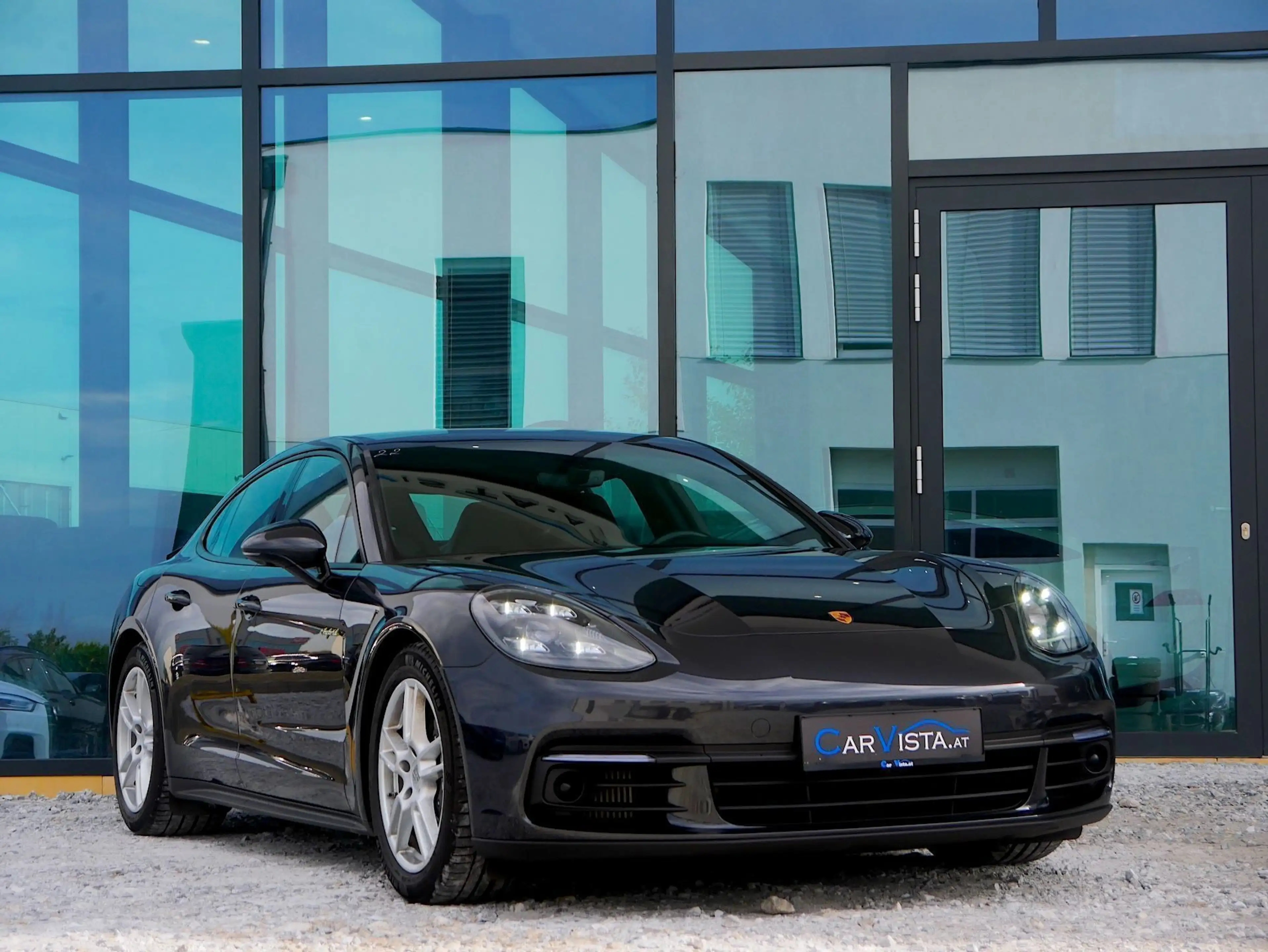 Porsche Panamera 2.9 4 E-Hybrid *Sport Chrono - Massage Sitze* — photo 4
