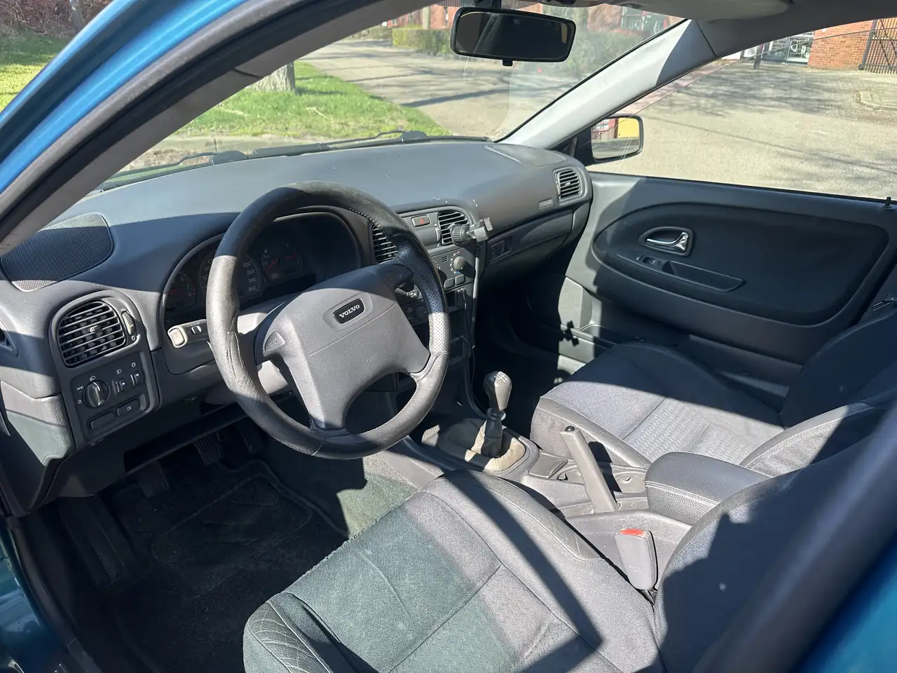 Volvo S40 1.8, foto 5