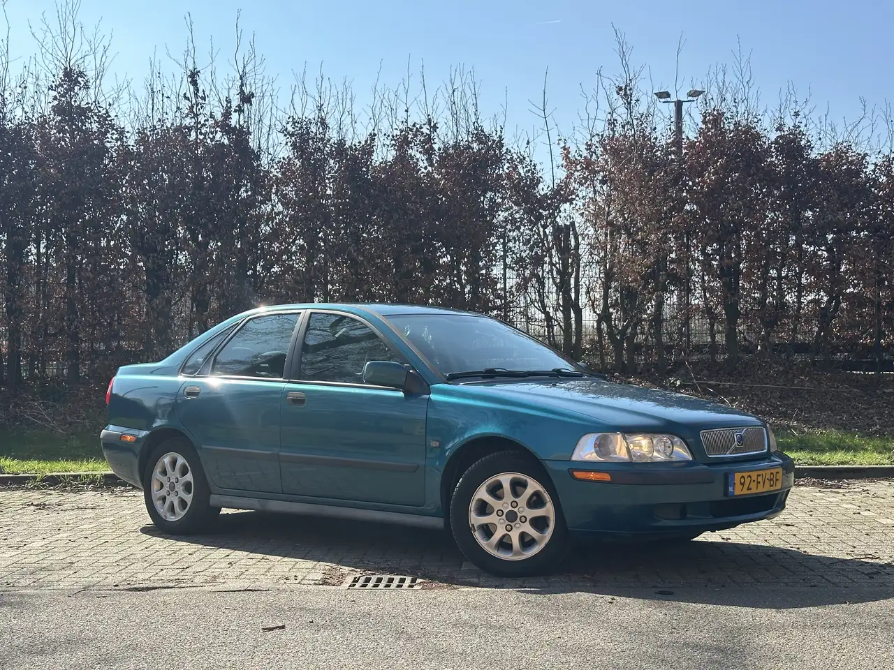 Volvo S40 1.8, foto 2