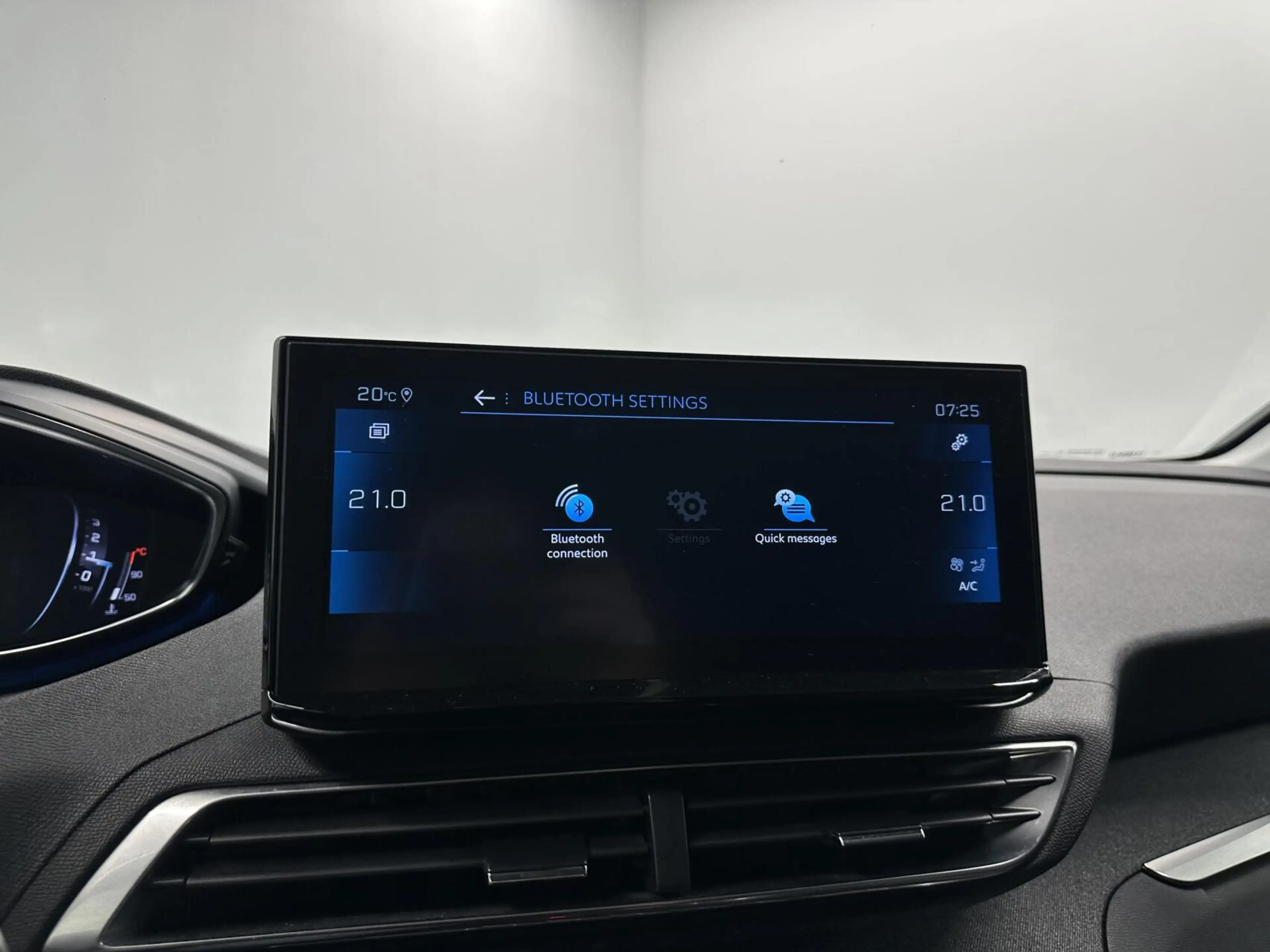Peugeot 5008 1.2 PureTech Blue Lease Allure TREKHAAK CAMERA LM — photo 49