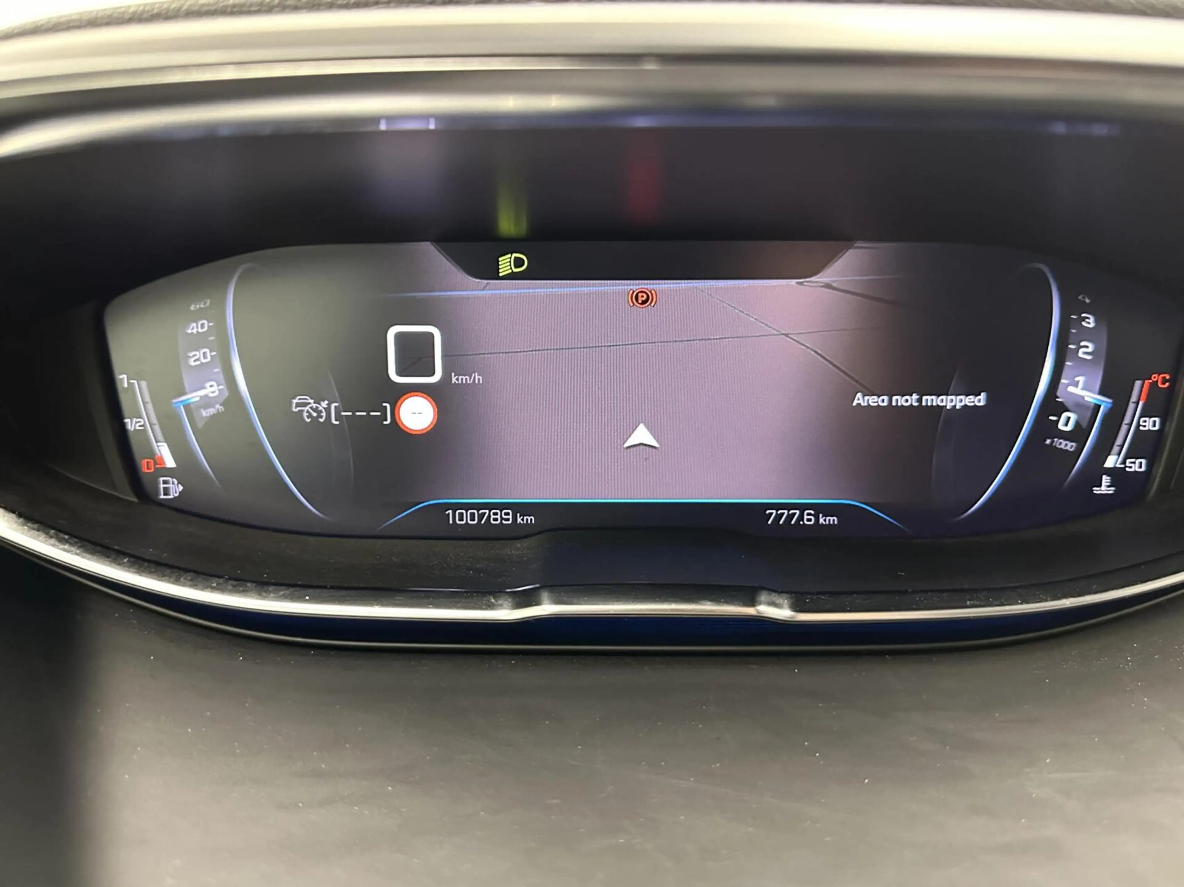Peugeot 5008 1.2 PureTech Blue Lease Allure TREKHAAK CAMERA LM — photo 33