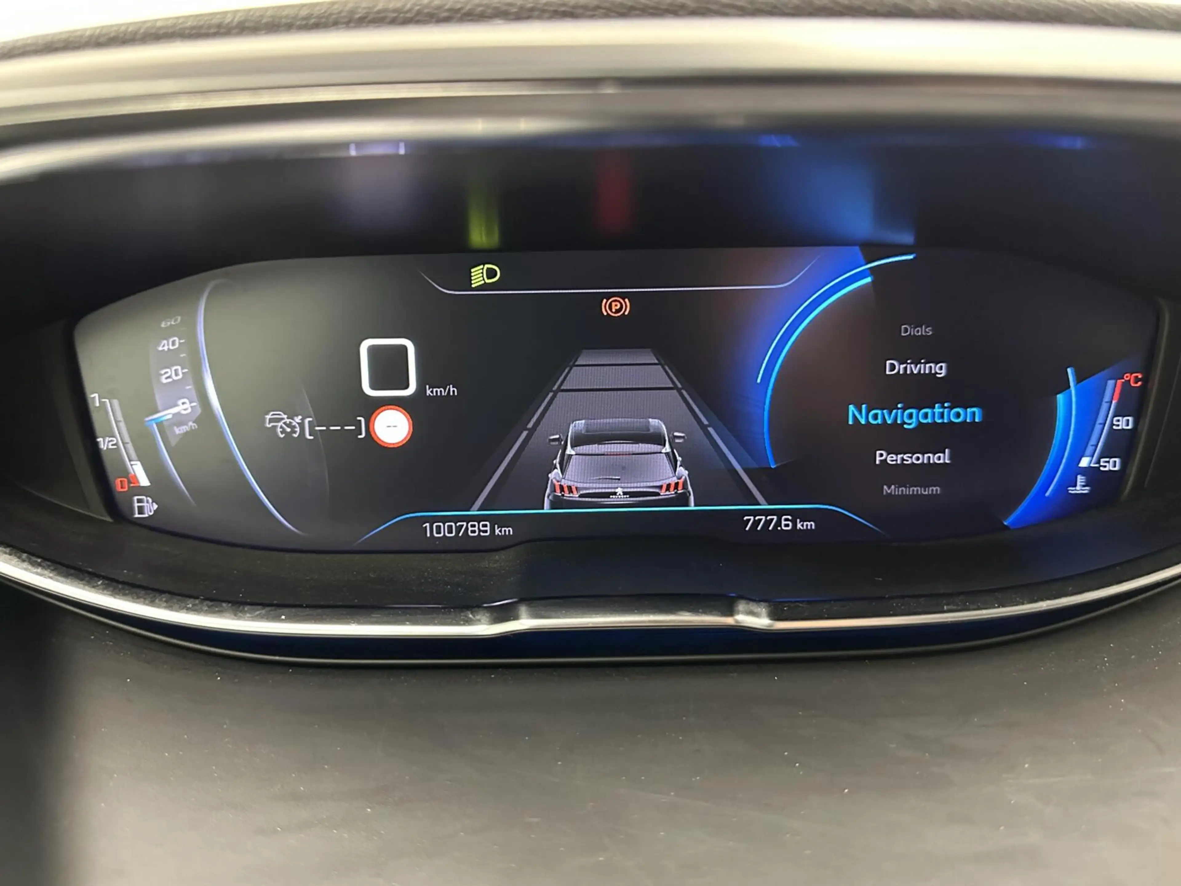 Peugeot 5008 1.2 PureTech Blue Lease Allure TREKHAAK CAMERA LM — photo 29