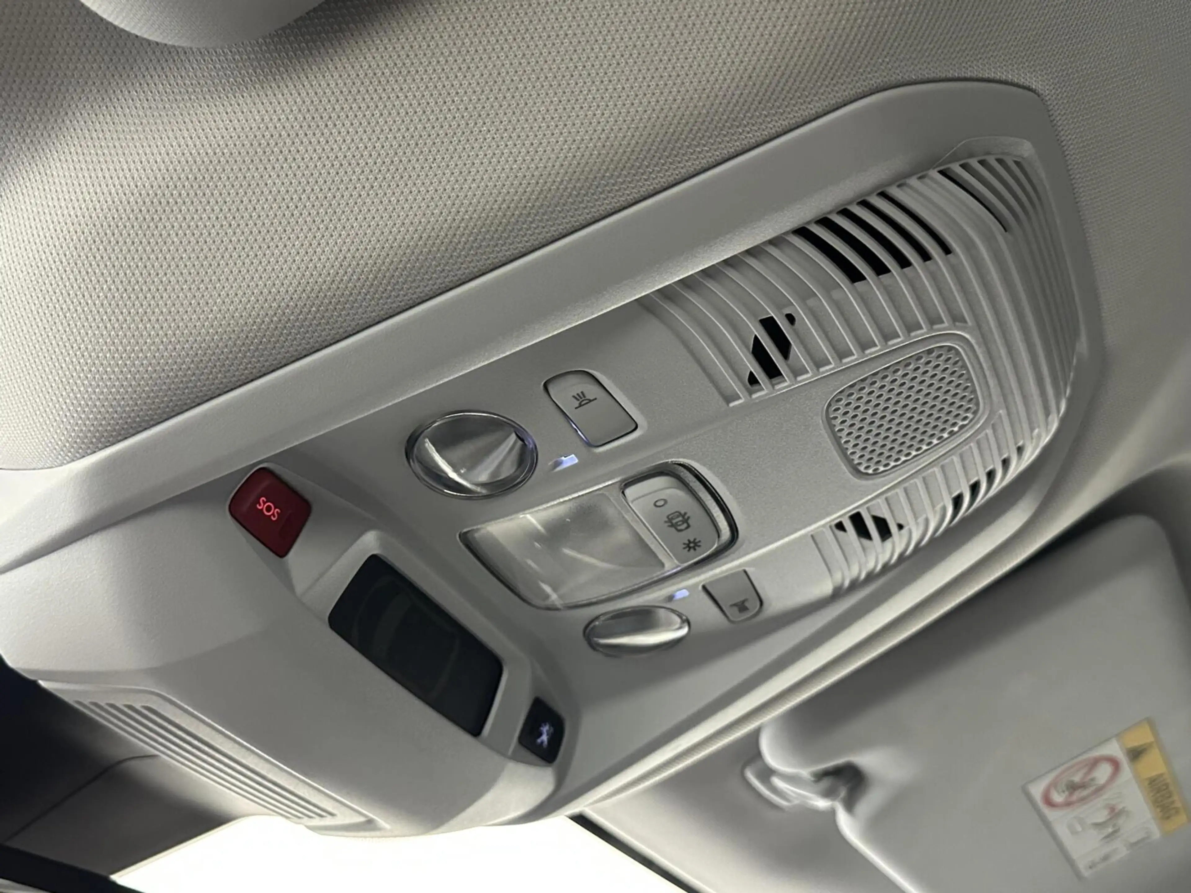 Peugeot 5008 1.2 PureTech Blue Lease Allure TREKHAAK CAMERA LM — photo 35