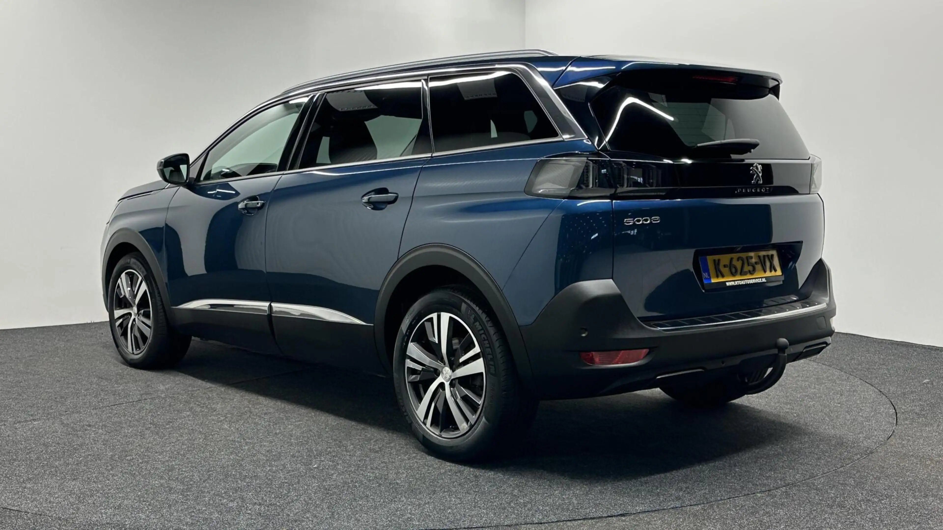 Peugeot 5008 1.2 PureTech Blue Lease Allure TREKHAAK CAMERA LM — photo 4